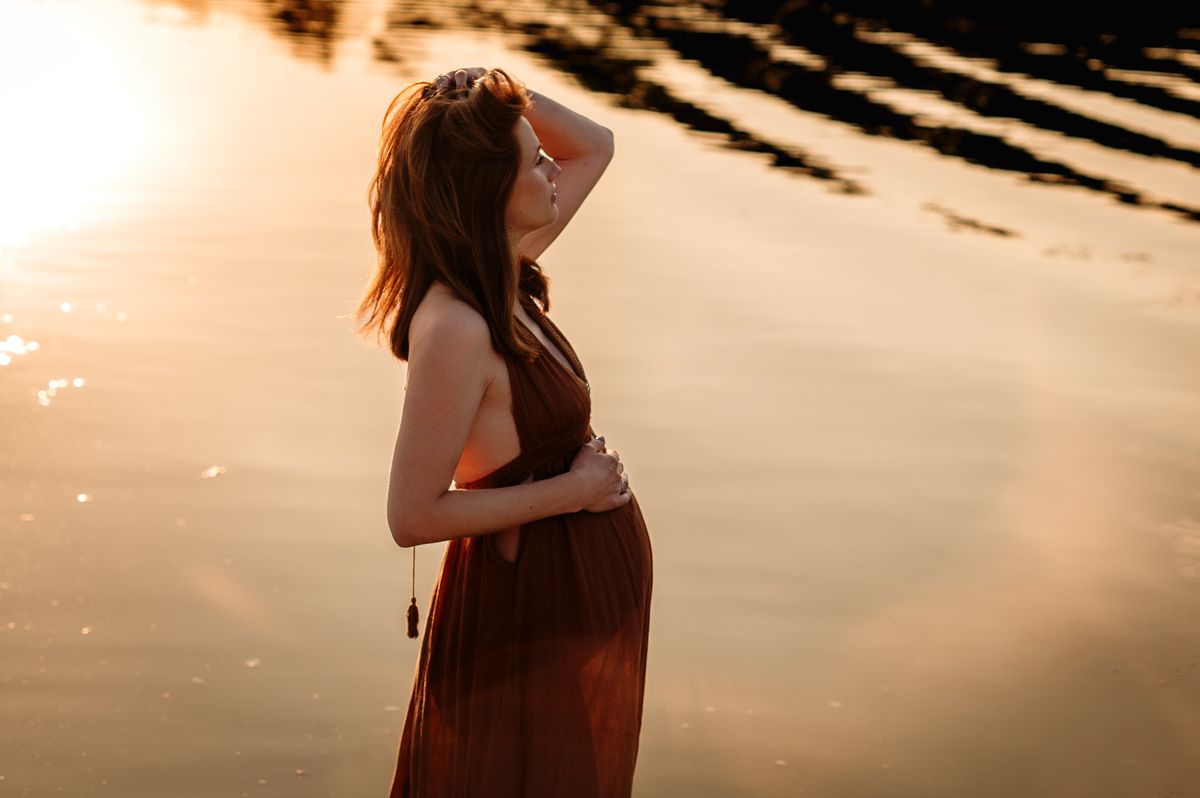 Zwangerschapshoot Roosendaal Fotoshoot Mijke Bressers fotografie