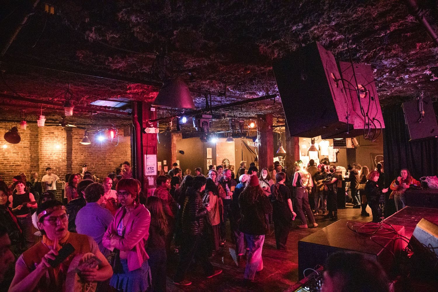 vancouver-event-photography-wide-angle-venue-cobalt