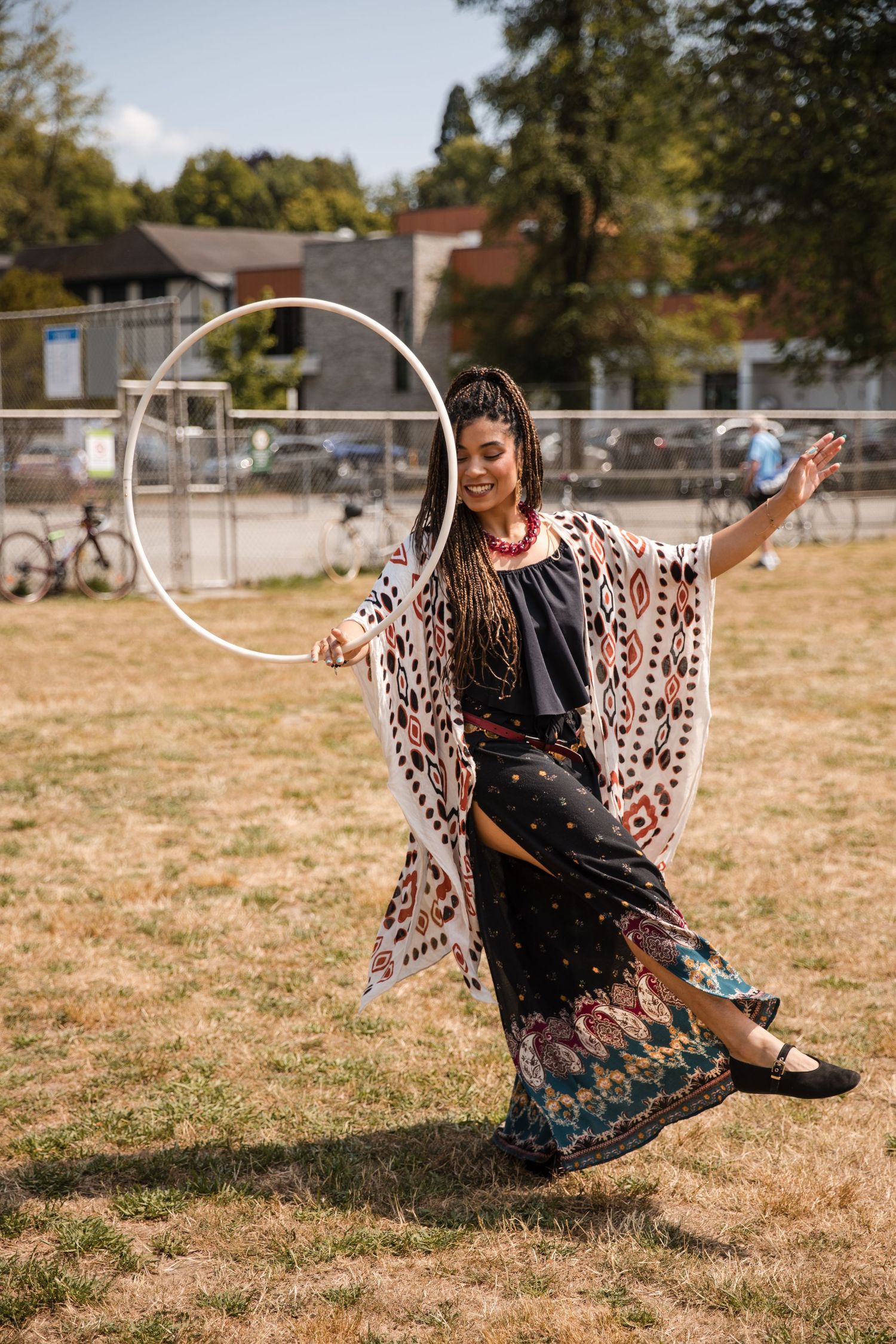 vancouver-event-photography-dancing-hula-hoop-woman