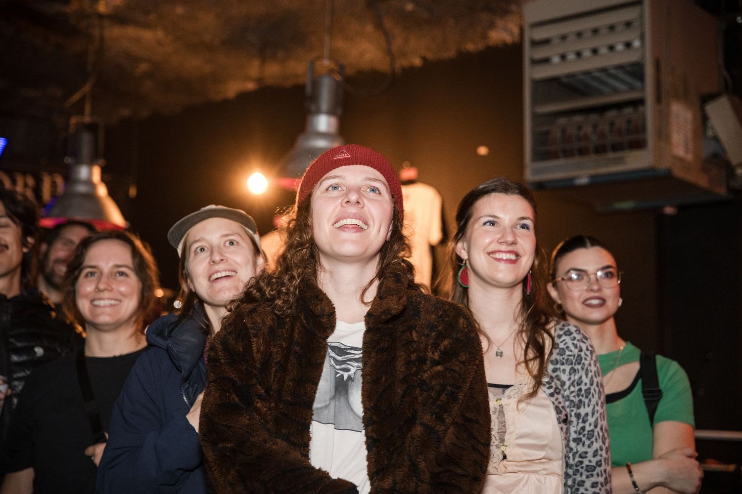vancouver-event-photography-audience-looking-up