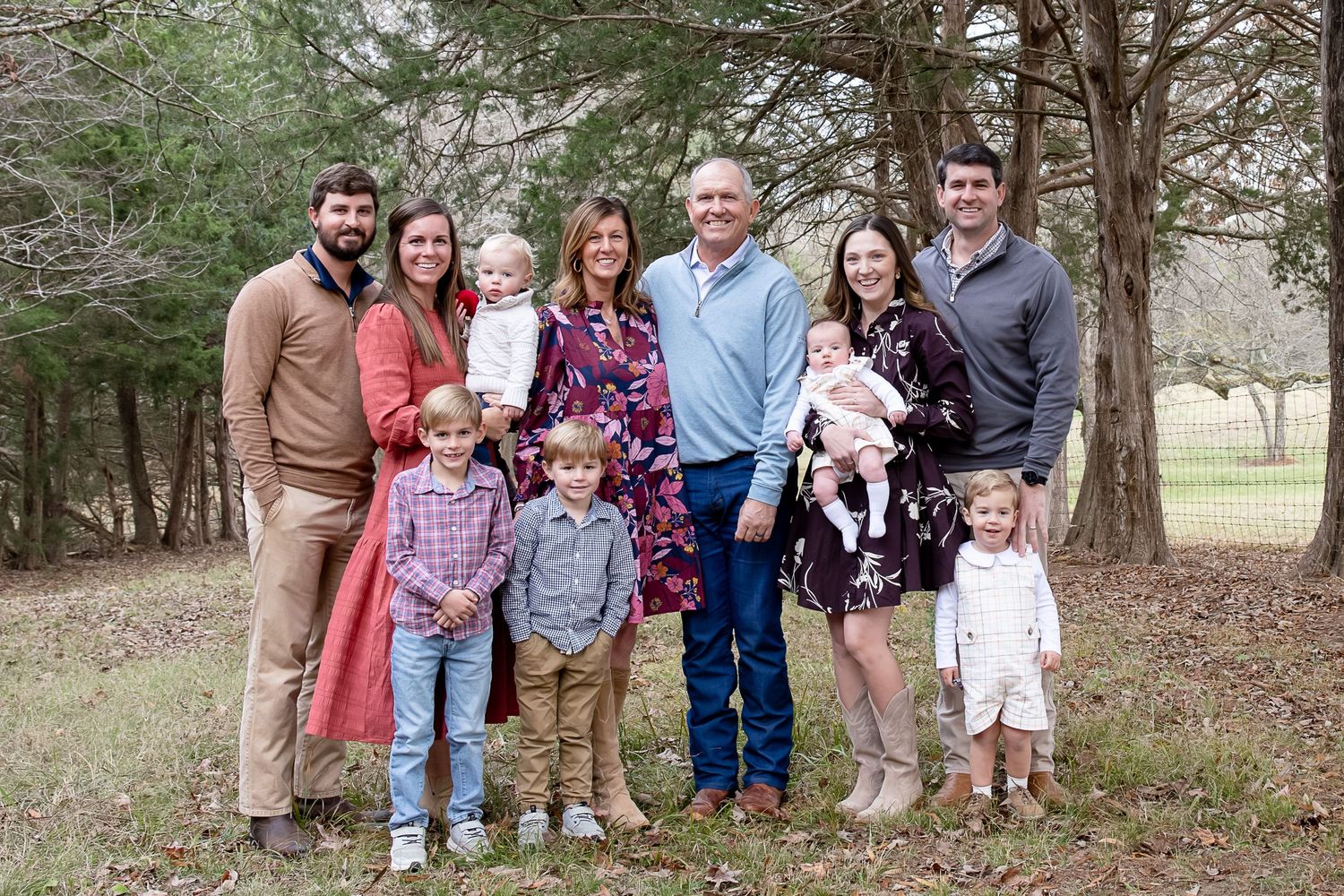 large family photoshoot
