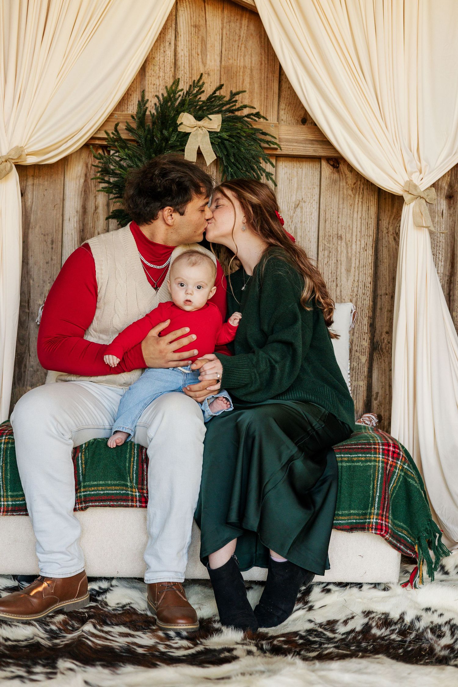 mother, father and baby Christmas pictures