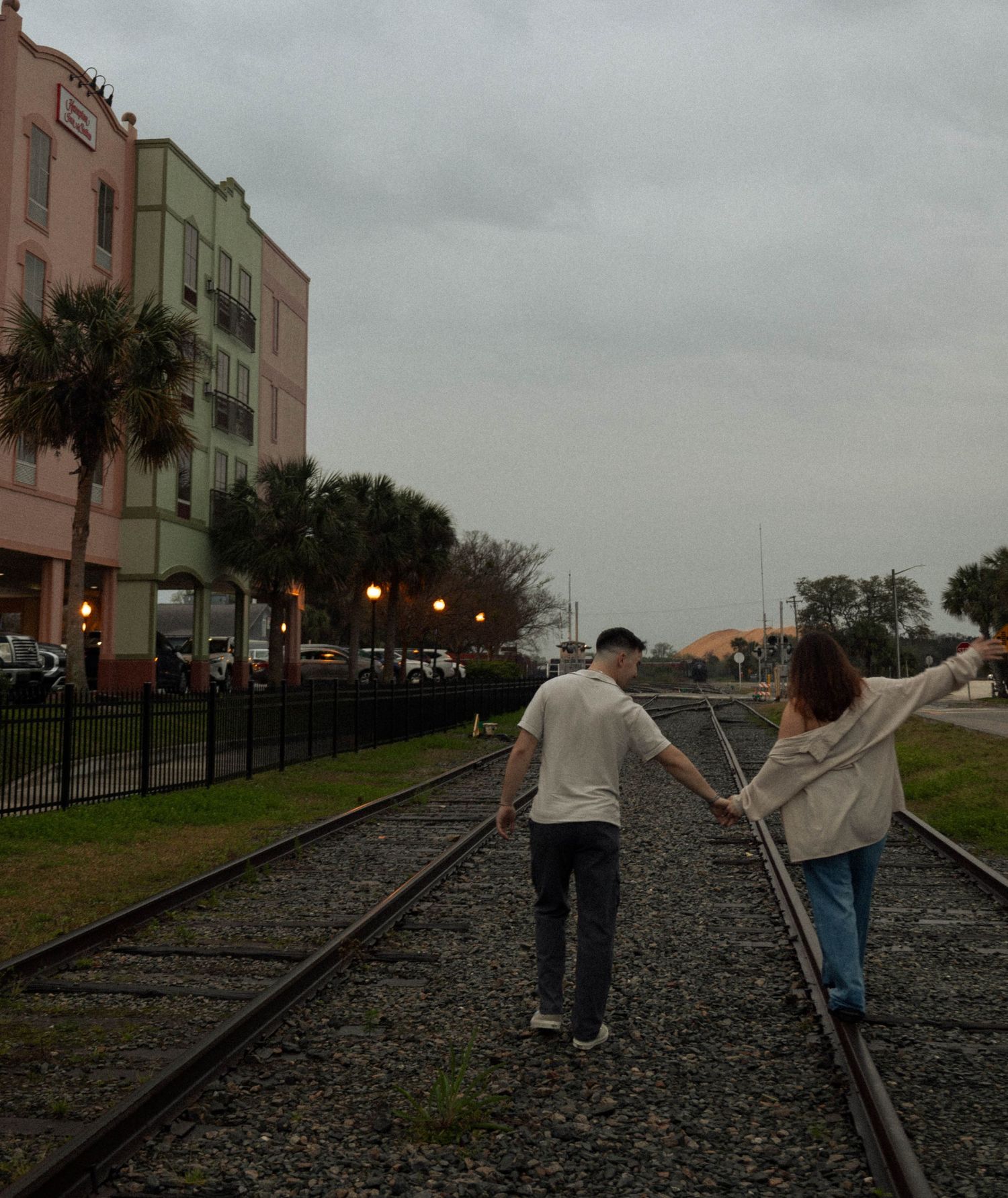 Fernandina Beach Florida couples photographer. Engagement photoshoot