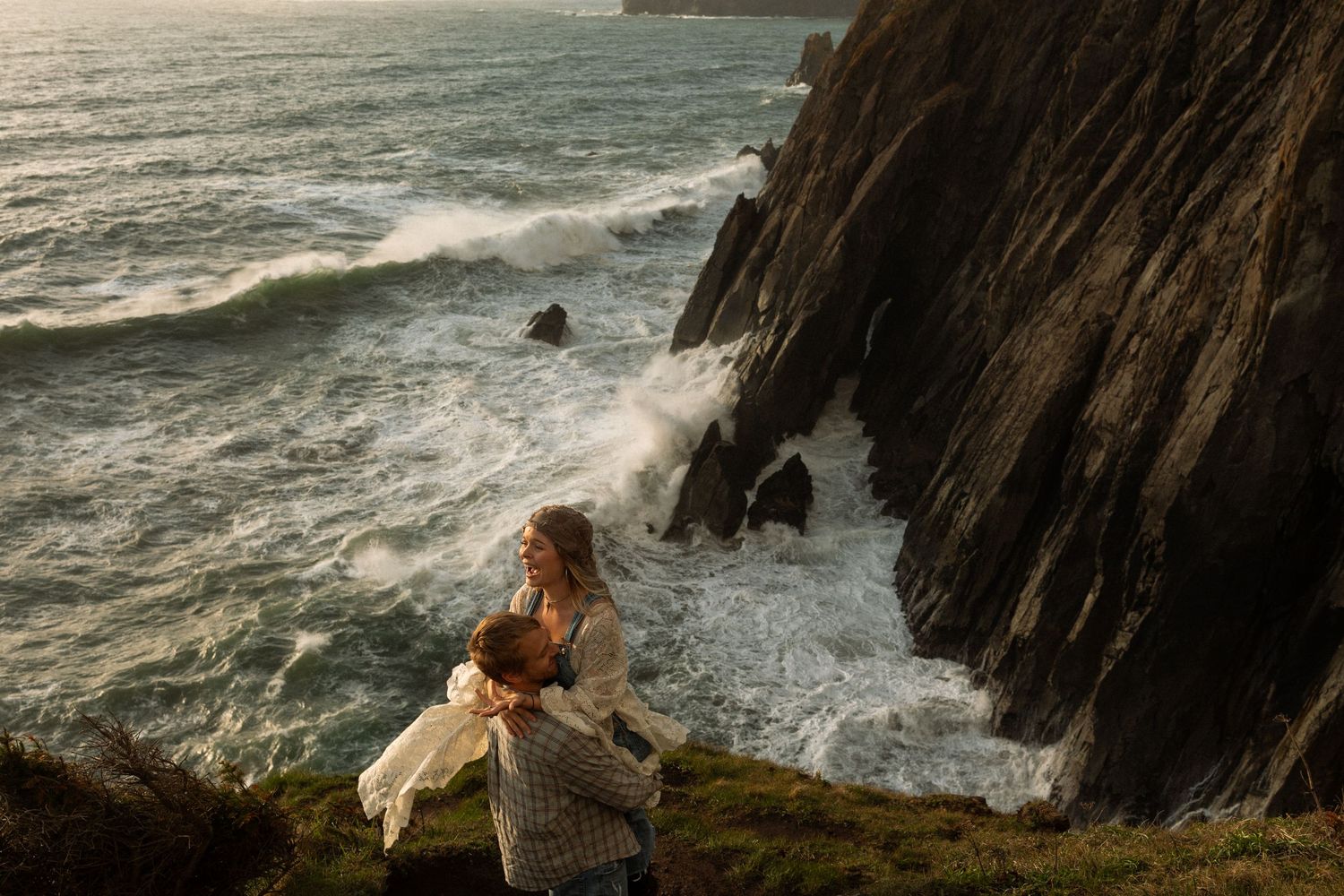 Oregon coast couples photographer