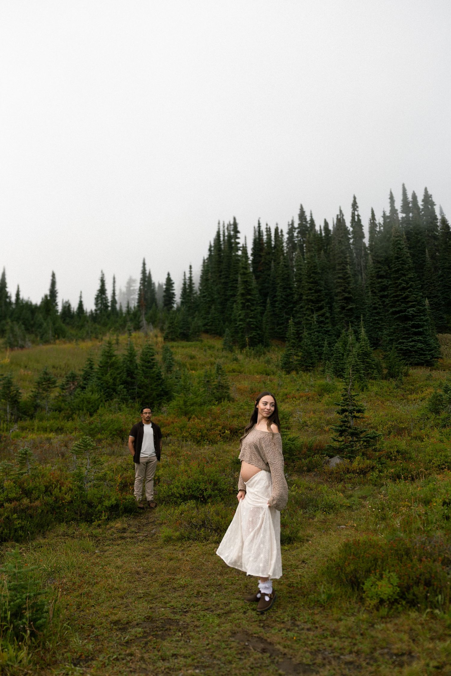 Mount rainer maternity photoshoot