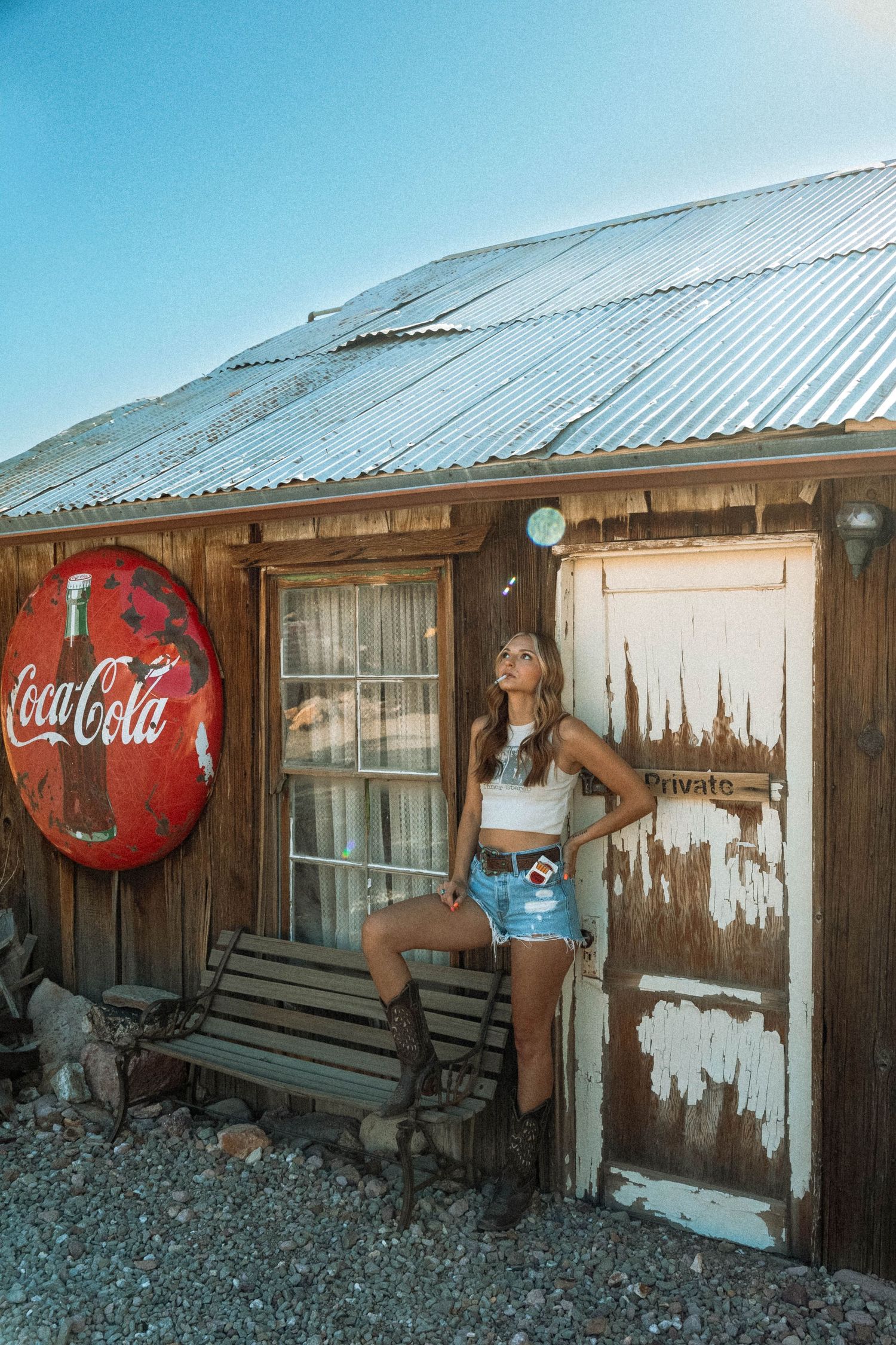 western film inspired portrait photoshoot at Nelsons Ghost Town in Nevada