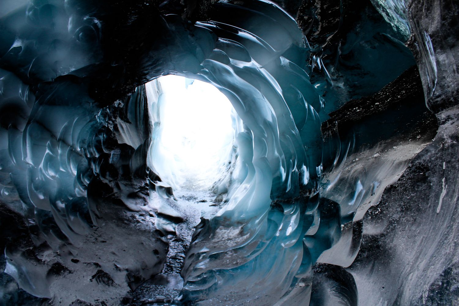 Matanuska Glacier landscape photography by Travis Sean Studios