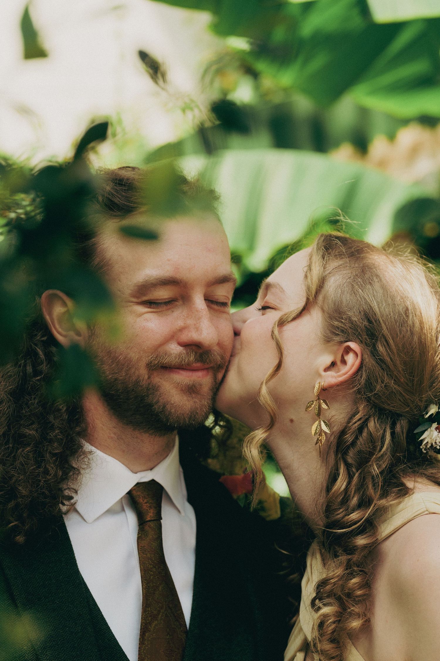 couple in gardens
