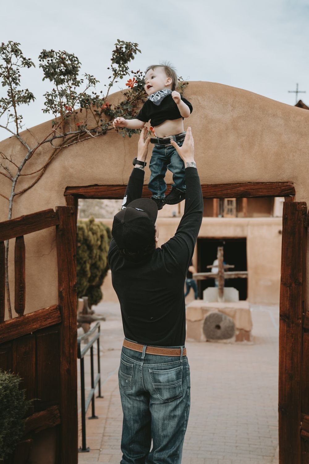 Family and maternity photography in northern New Mexico — photo 10
