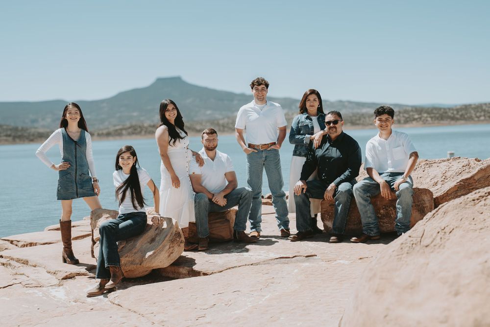 Family and maternity photography in northern New Mexico — photo 9