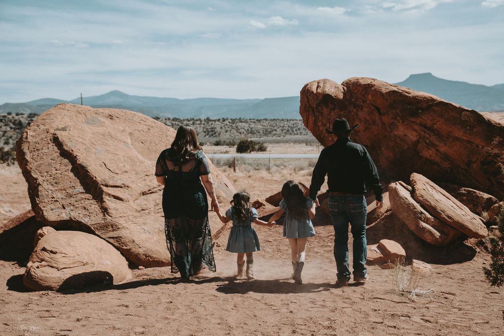 Family and maternity photography in northern New Mexico — photo 6