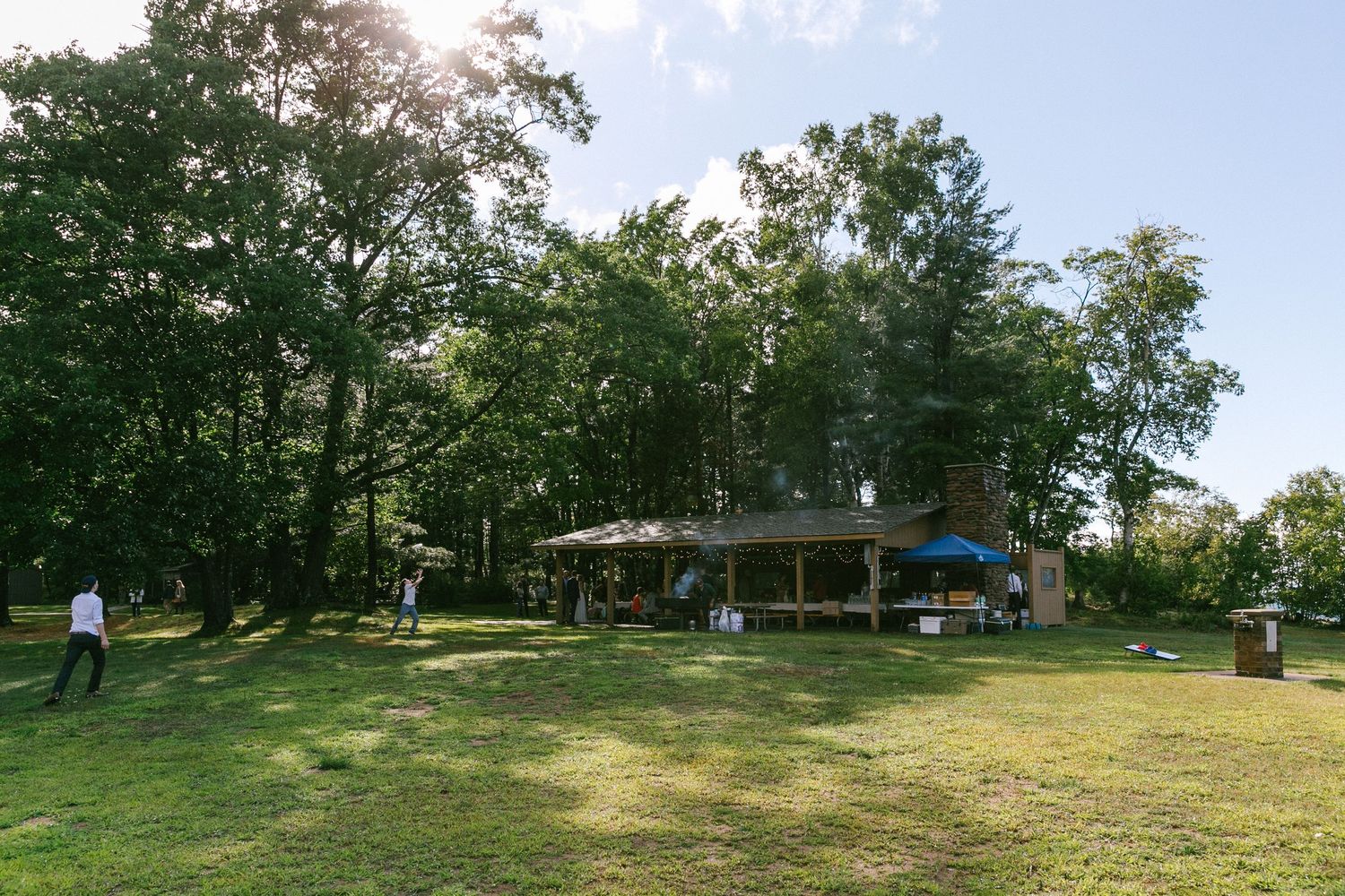 intimate, budget friendly Michigan beach wedding