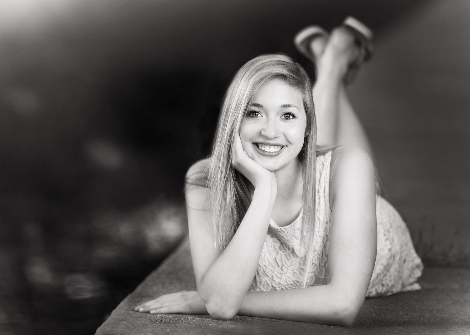 Kellee Flak, Senior portrait photographer. Capturing exquisite memories. black and white portrait on location, outdoors