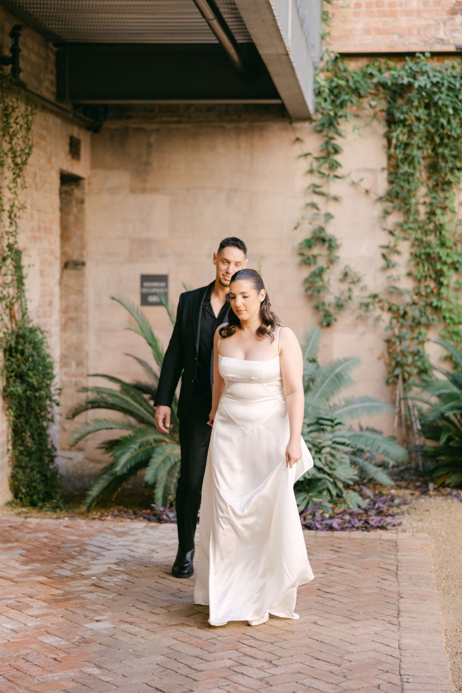 Couple at the Monroe Abbey near the garden