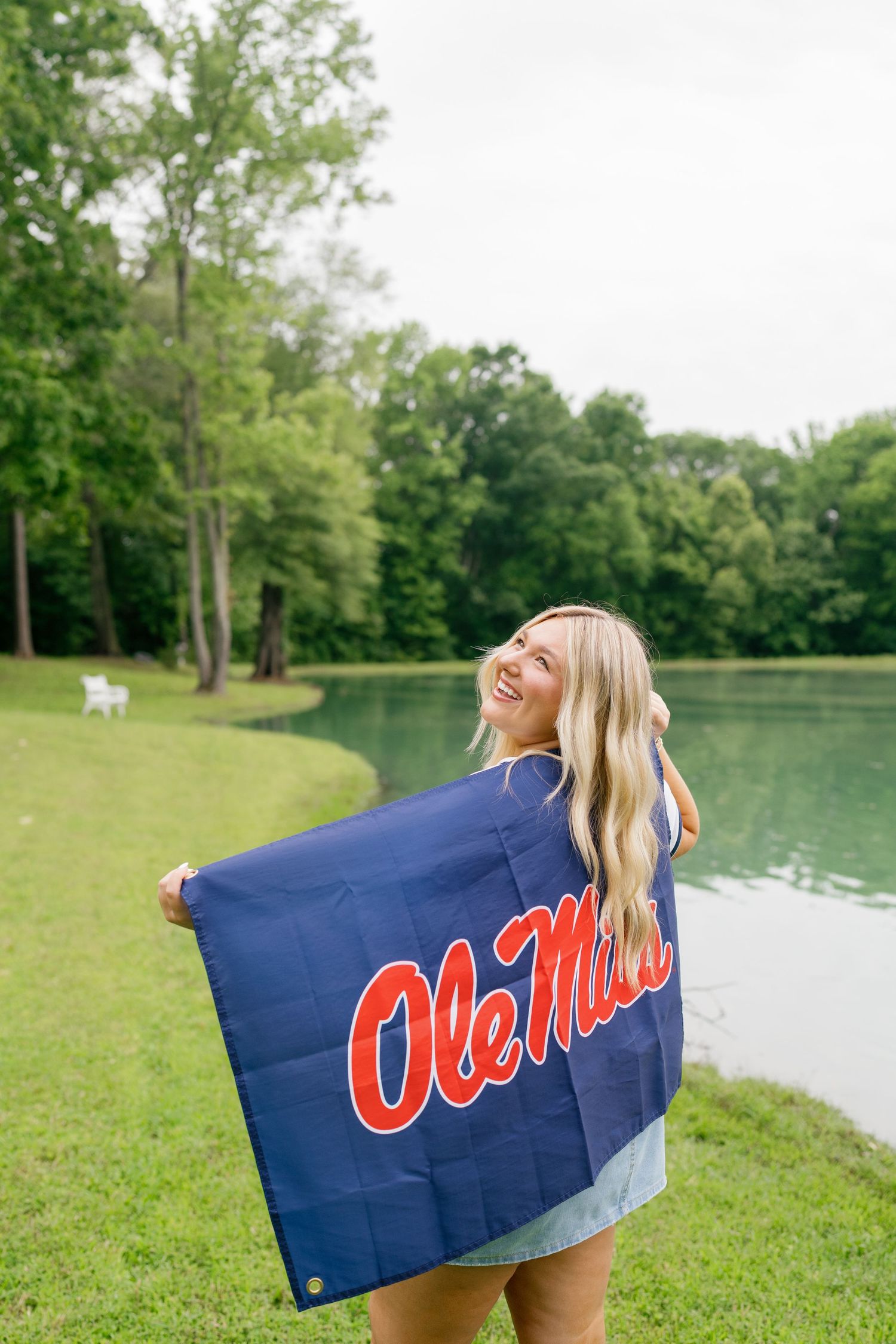 Senior portraits in Hernando, MS