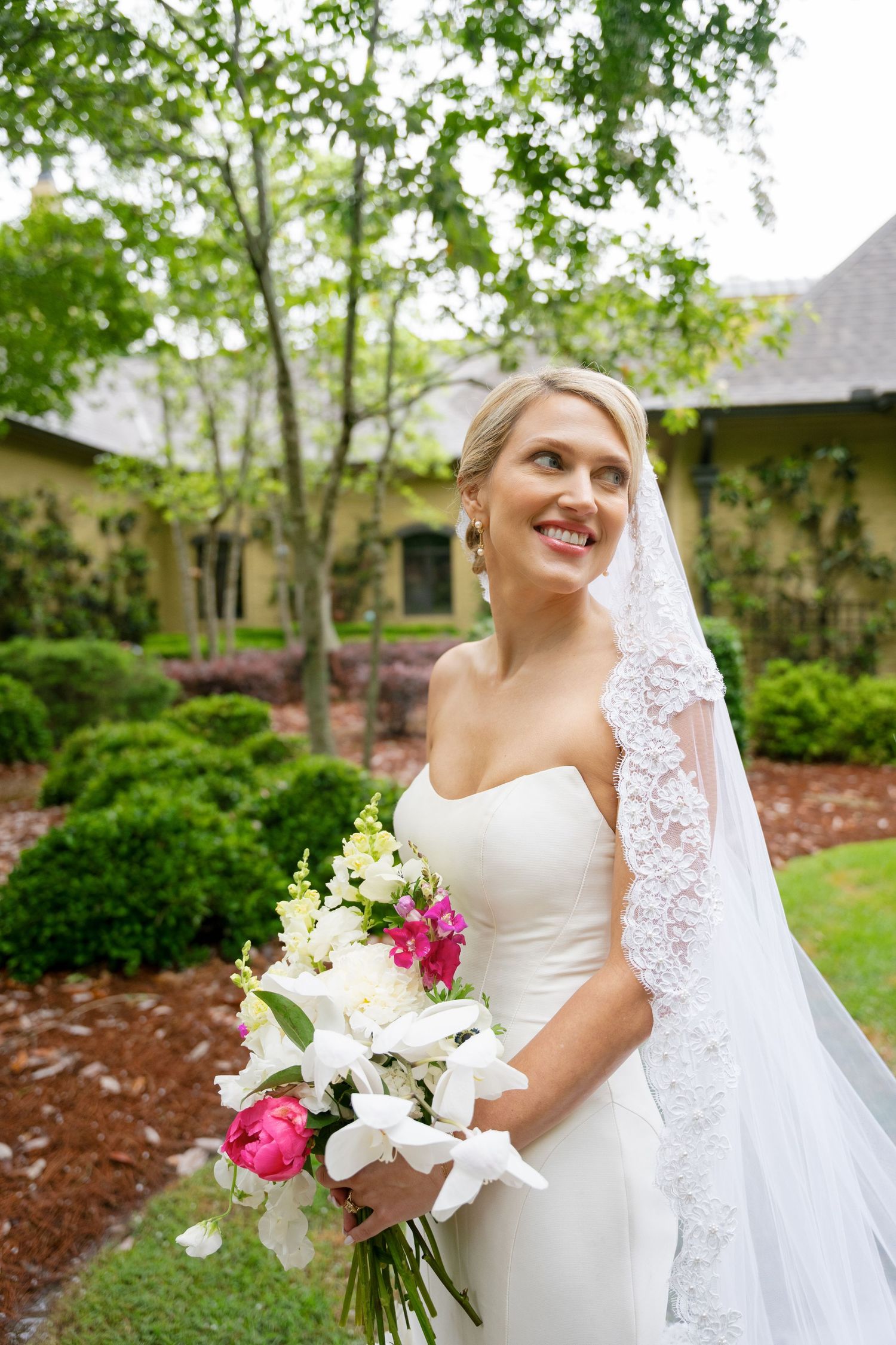 Morgan and Louis wedding in Oxford, MS