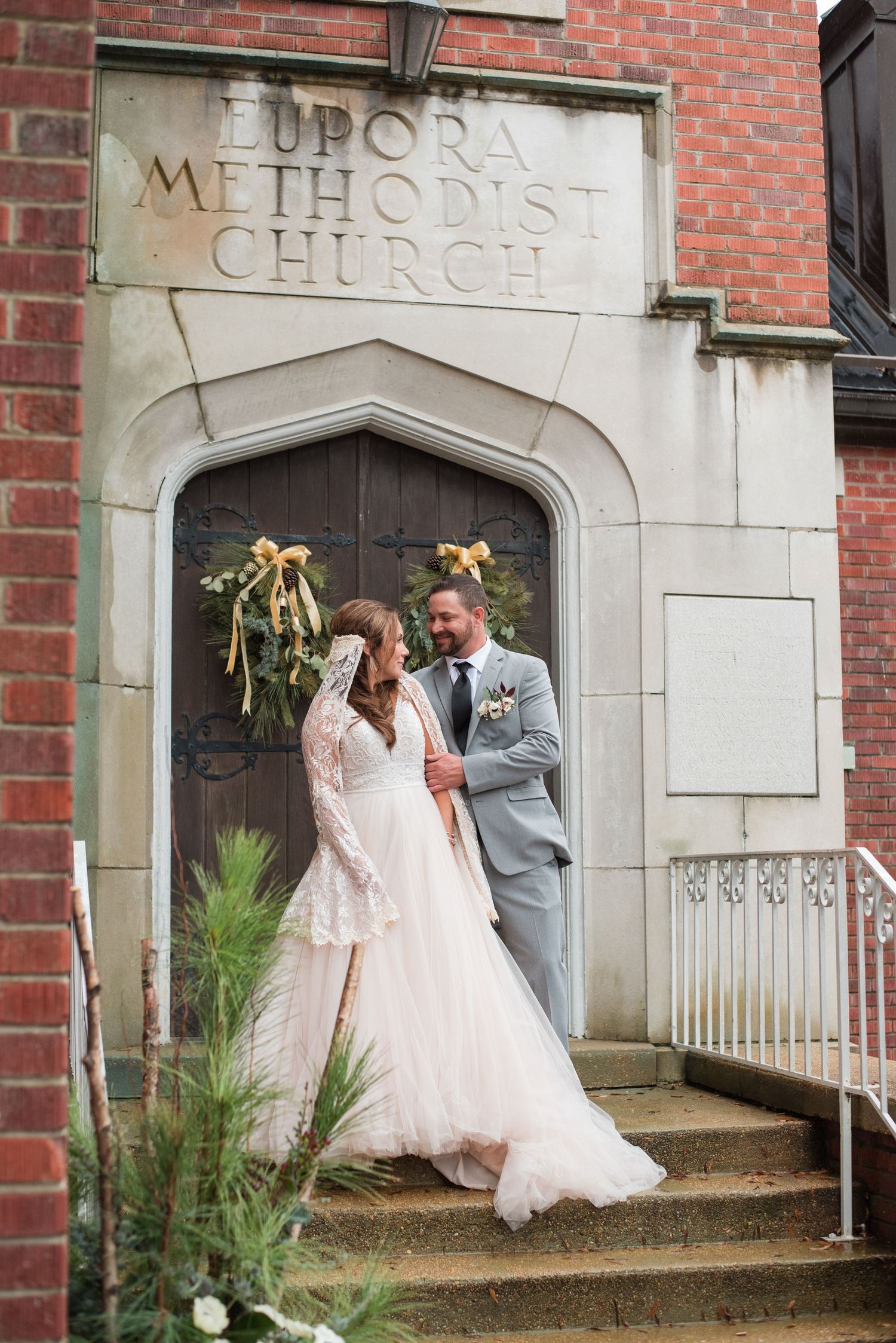 Sealy and Jeremy Wedding in Pheba, MS