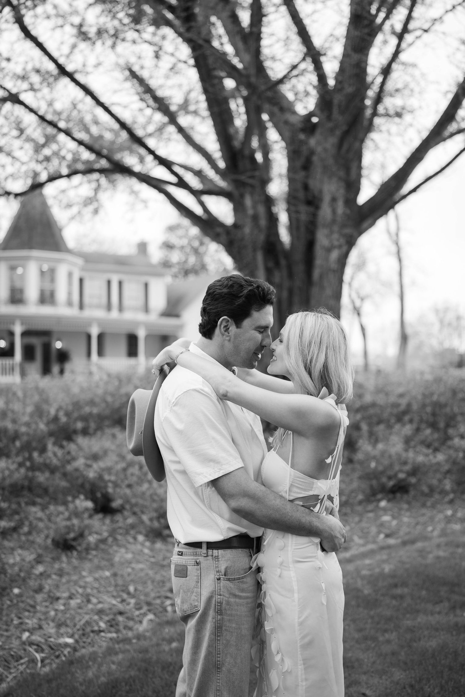 Morgan and Louis engagement portraits in Oxford, MS