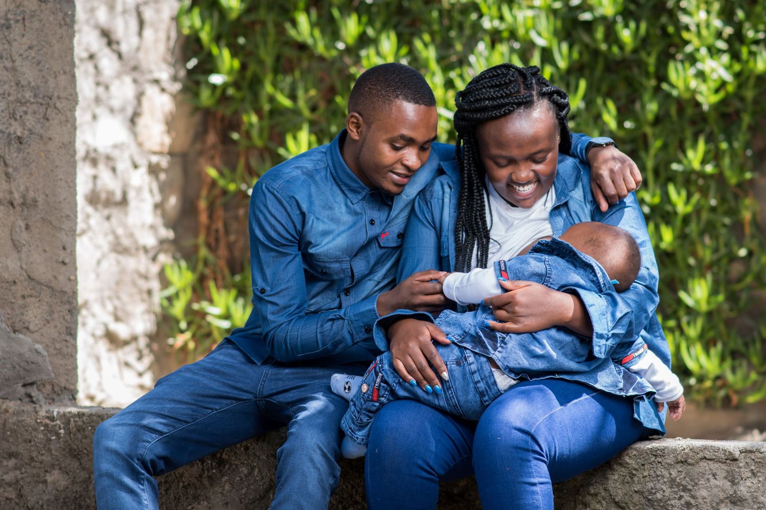 Lifestyle family photography in a cozy Nairobi home studio - candid and heartwarming portraits