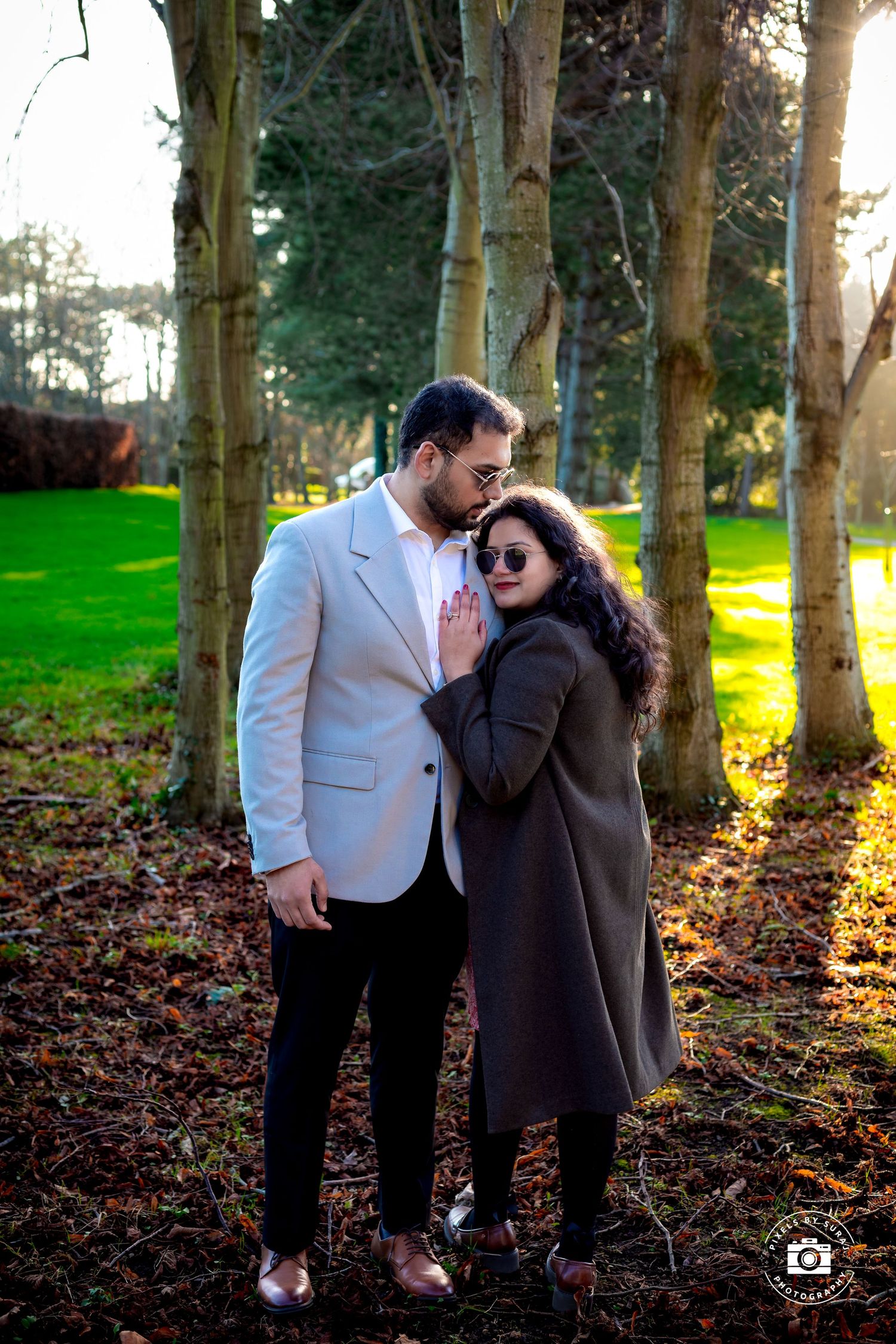 Couple pre-wedding photoshoot in Dublin park