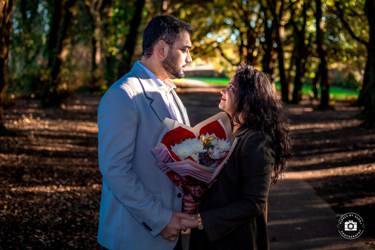Couple pre-wedding photoshoot in Dublin park