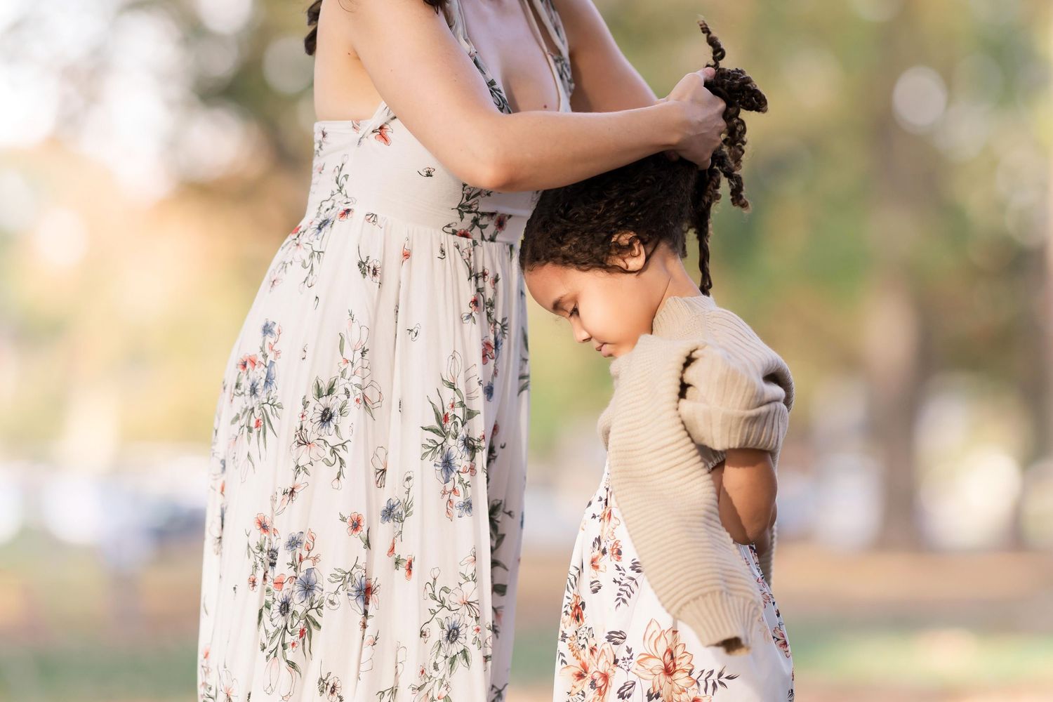mother does daughter's hair