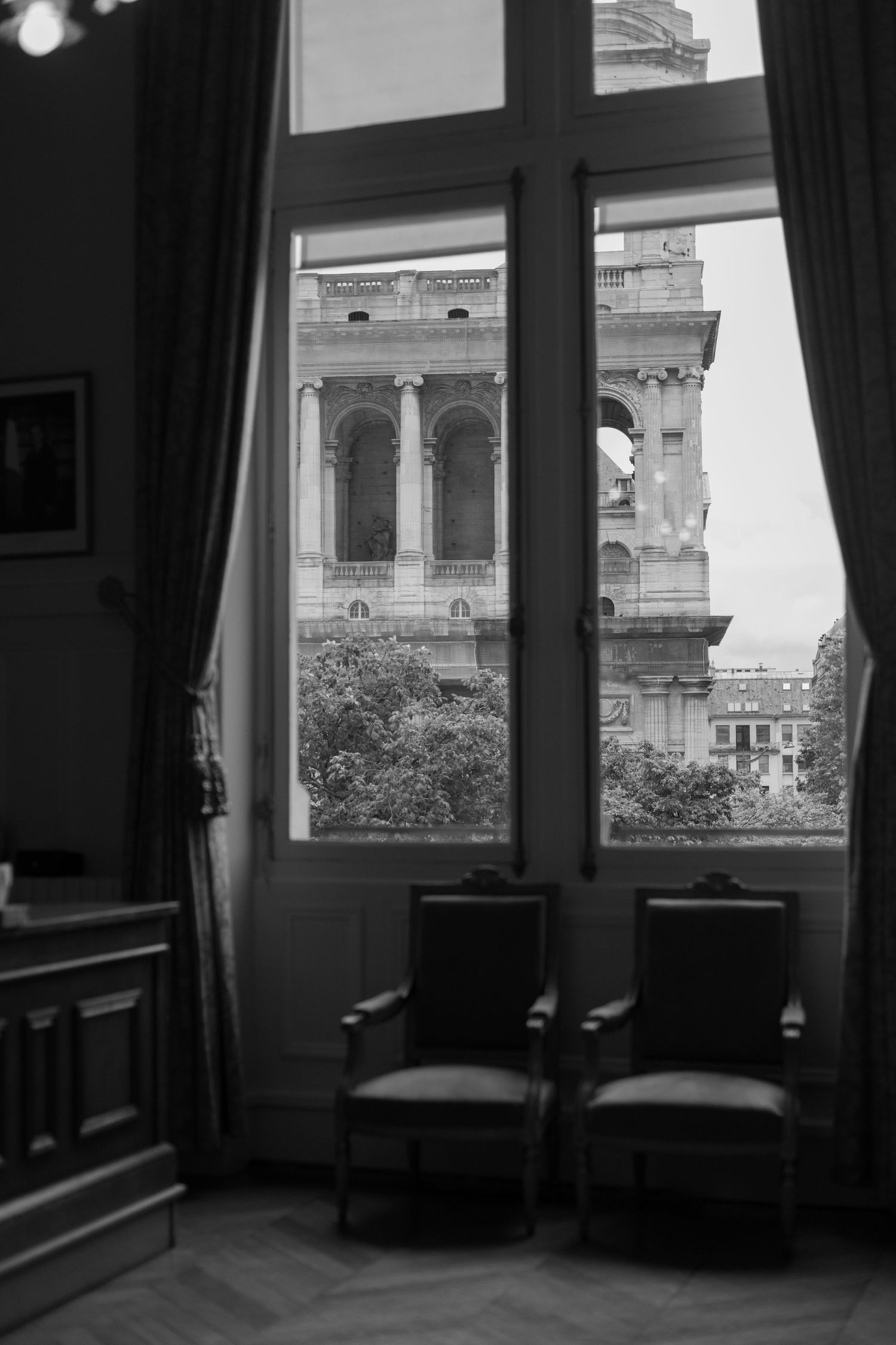Destination wedding photography Paris
Destination wedding in Paris