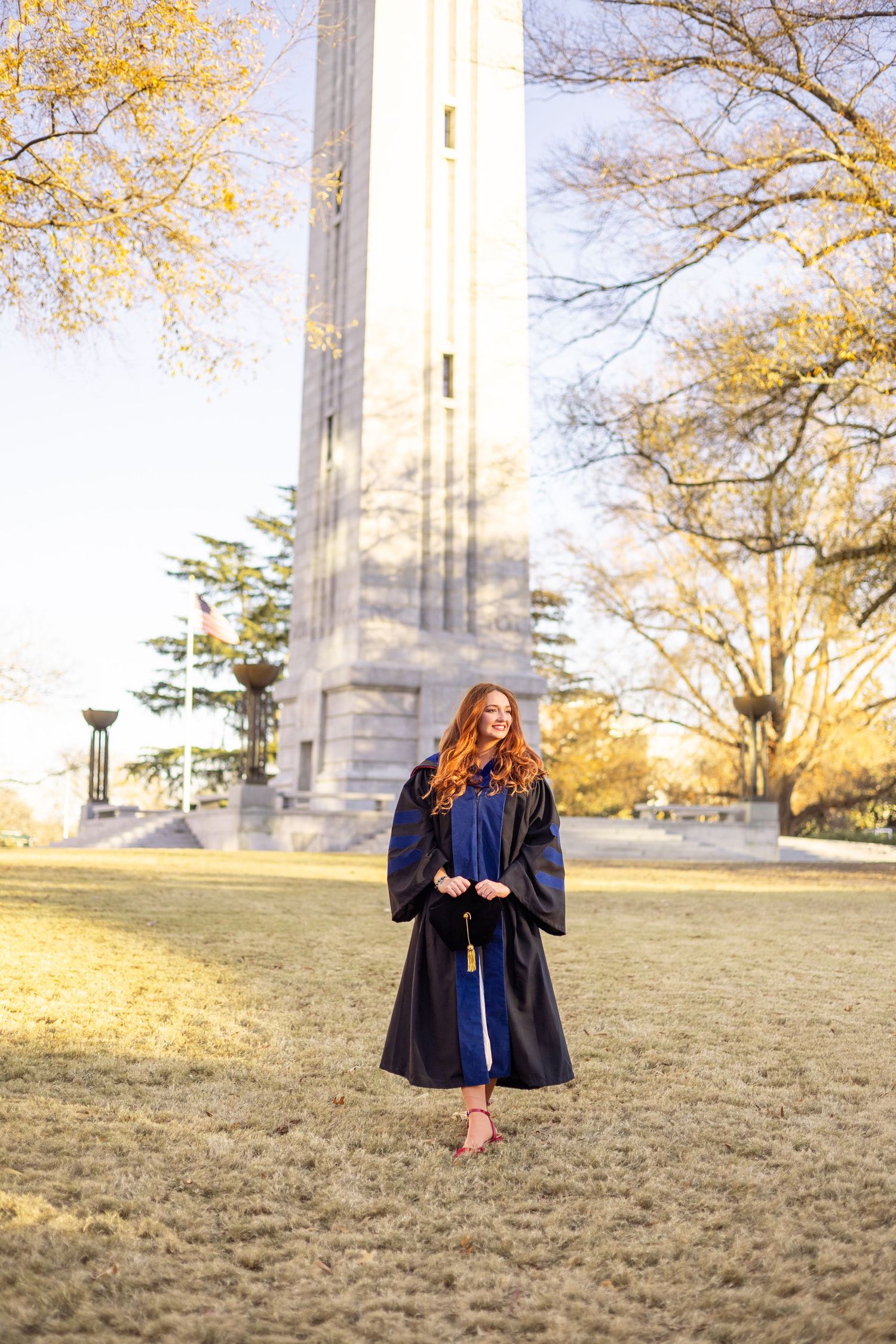 graduation photos NC state grad raleigh graduates senior photos outdoor graduation images natural light photography bright true to color unc