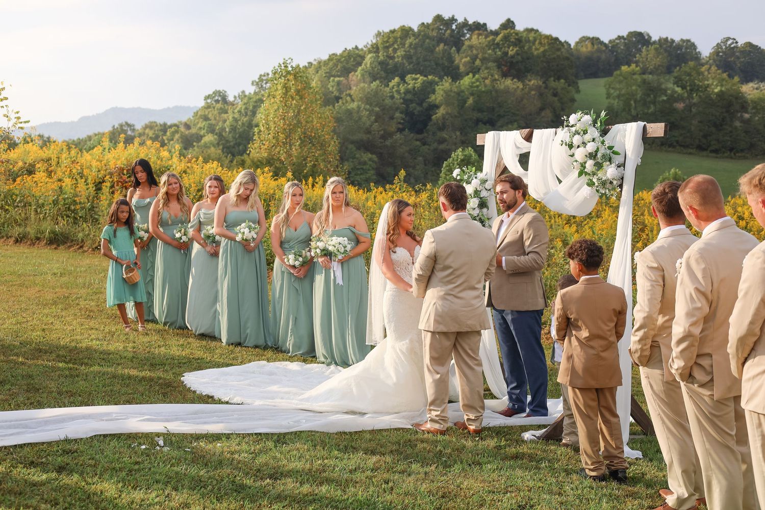 wedding pictures, wedding photographer, wedding, affordable wedding photography, virginia wedding photography, harlan ky, small wedding