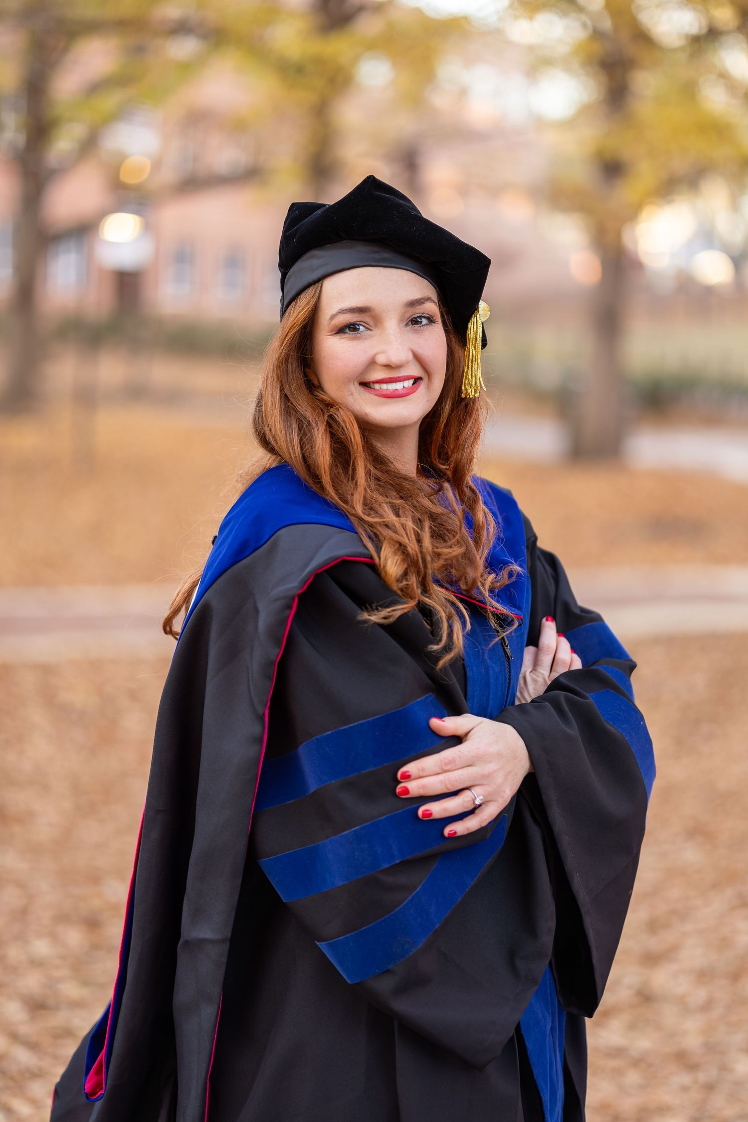 graduation photos NC state grad raleigh graduates senior photos outdoor graduation images natural light photography bright true to color unc