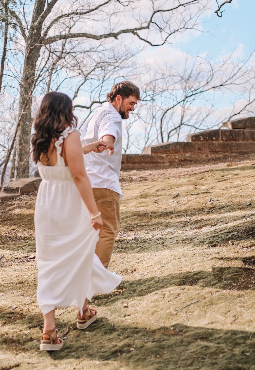 dreamy couples pictures, outdoors, engagement