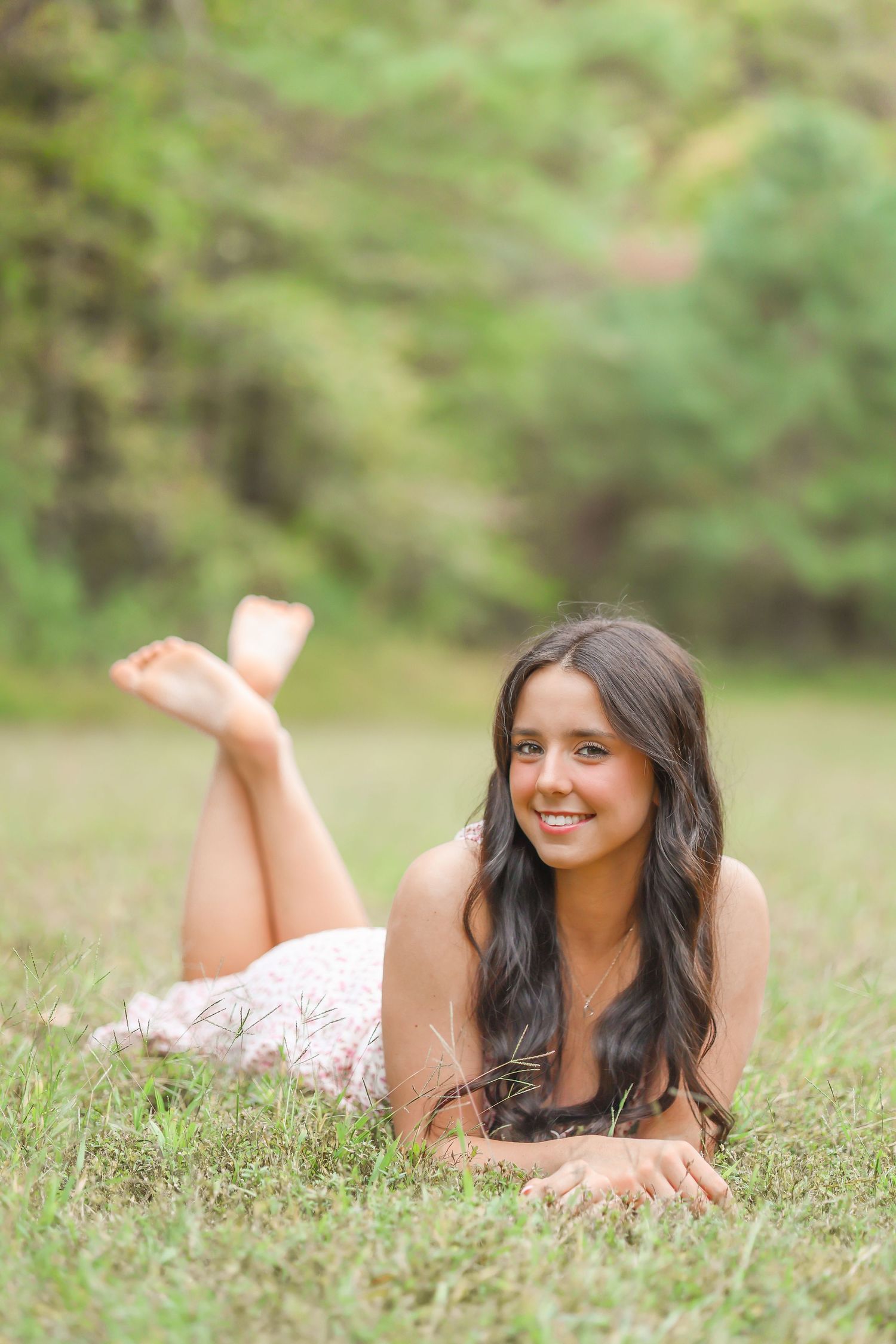 seniors, graduate photos, outdoors pictures, raleigh photographer, fayettville, johnston county senior photographer