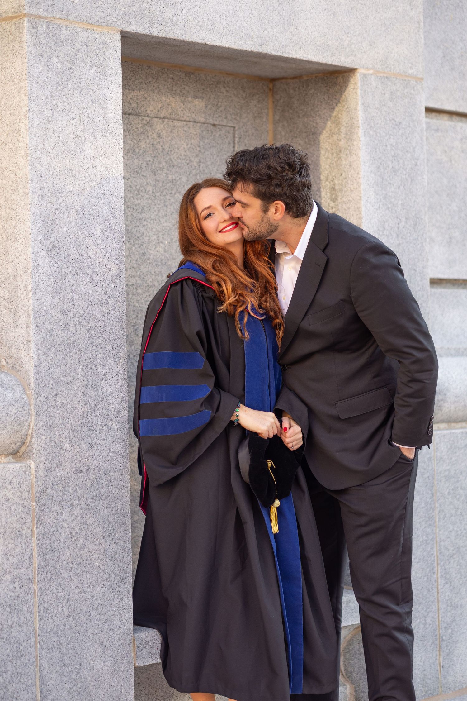 graduation photos NC state grad raleigh graduates senior photos outdoor graduation images natural light photography bright true to color unc