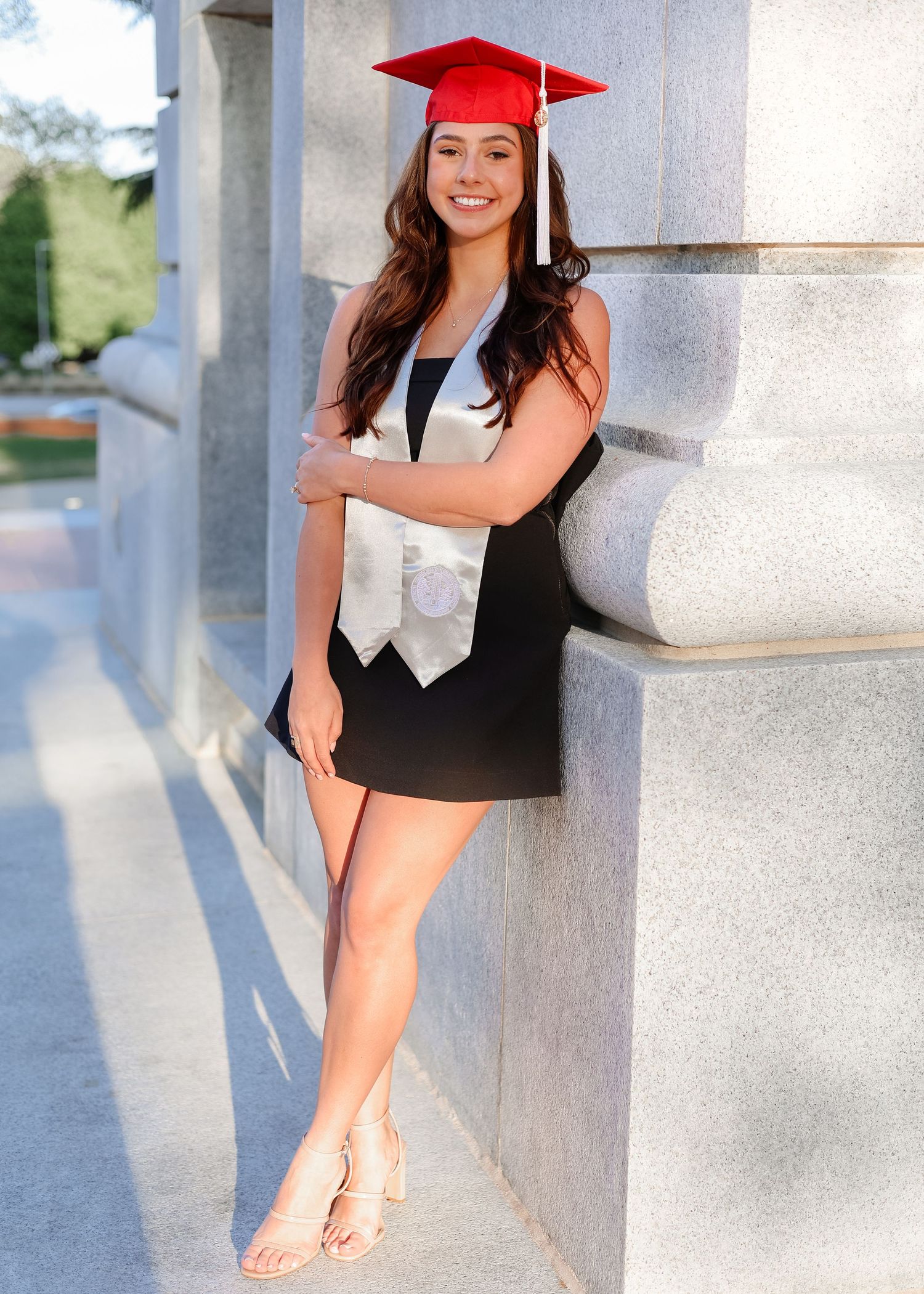 graduation photos, NC state grad raleigh graduates senior photos outdoor graduation images natural light photography bright true to color