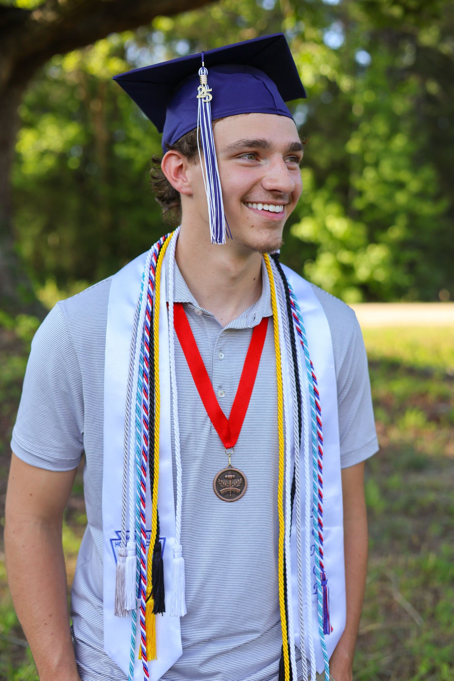 graduation photos, NC state grad raleigh graduates senior photos outdoor graduation images natural light photography bright true to color