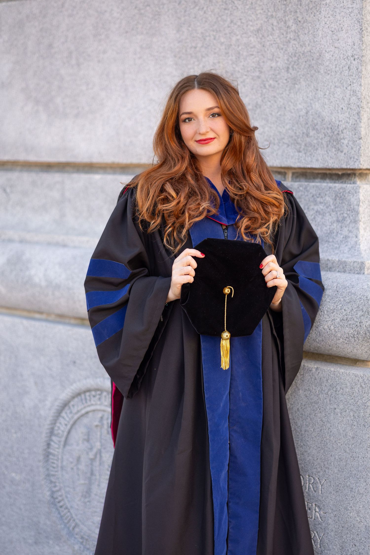 graduation photos NC state grad raleigh graduates senior photos outdoor graduation images natural light photography bright true to color unc