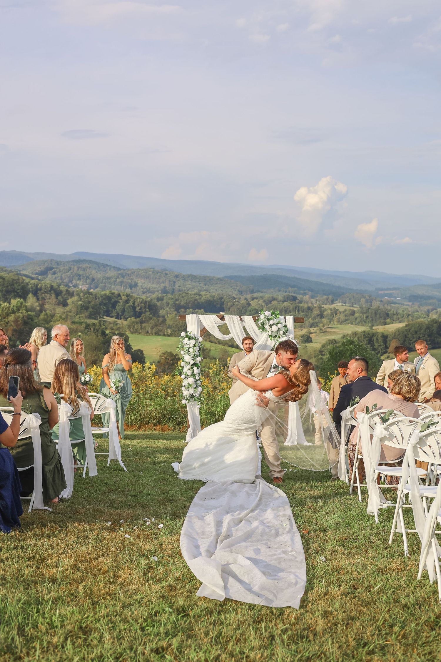 wedding pictures, wedding photographer, wedding, affordable wedding photography, virginia wedding photography, harlan ky, small wedding