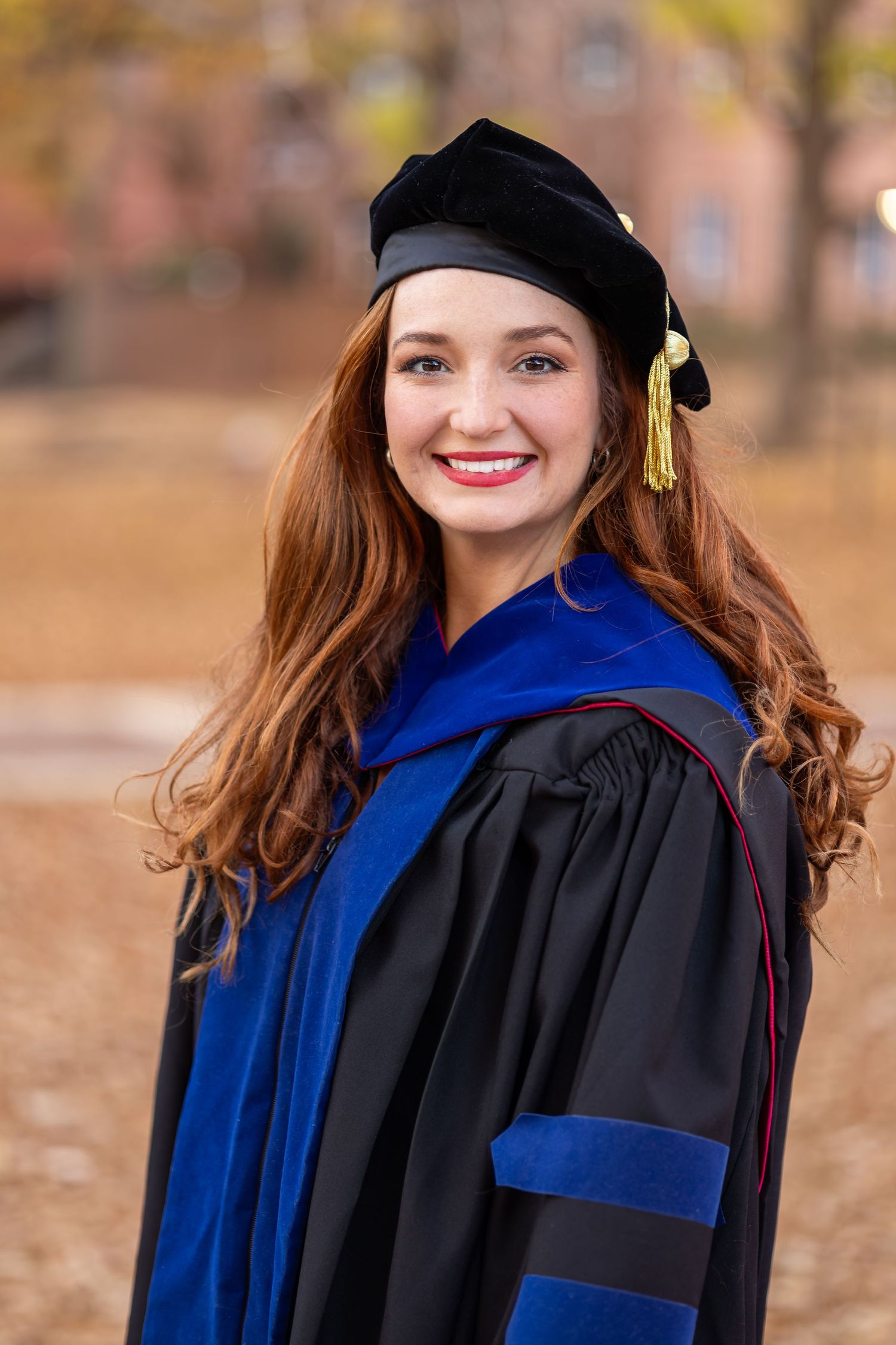 graduation photos NC state grad raleigh graduates senior photos outdoor graduation images natural light photography bright true to color unc