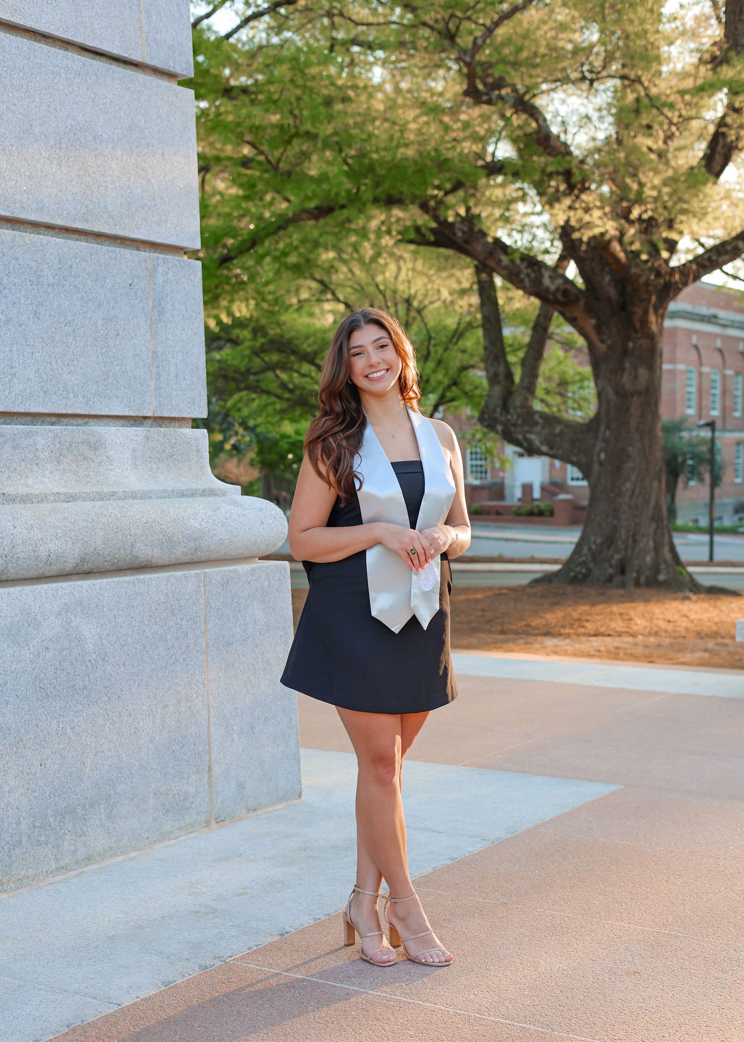 graduation photos, NC state grad raleigh graduates senior photos outdoor graduation images natural light photography bright true to color