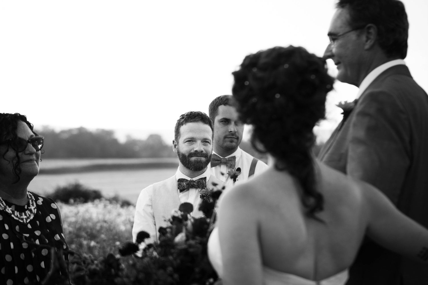 groom seeing his bride for the first time