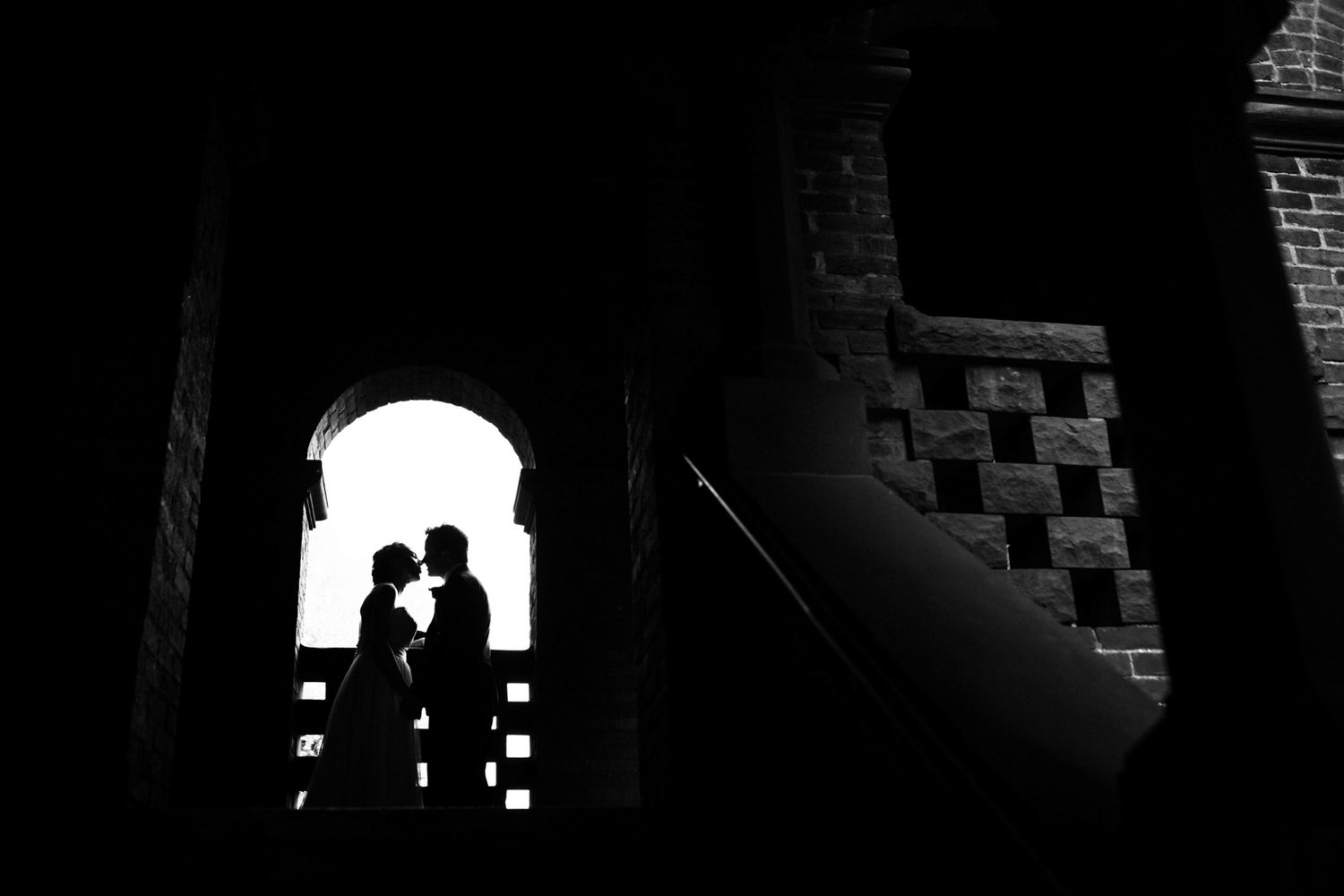 silhouette of a wedding couple