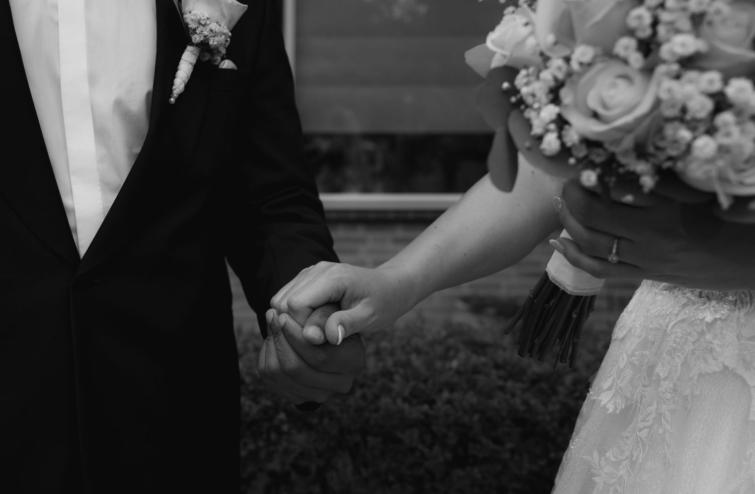jullie trouwfotograaf uit Eindhoven (Noord-Brabant) die jullie trouwdag op een bijzondere manier in details vastlegt