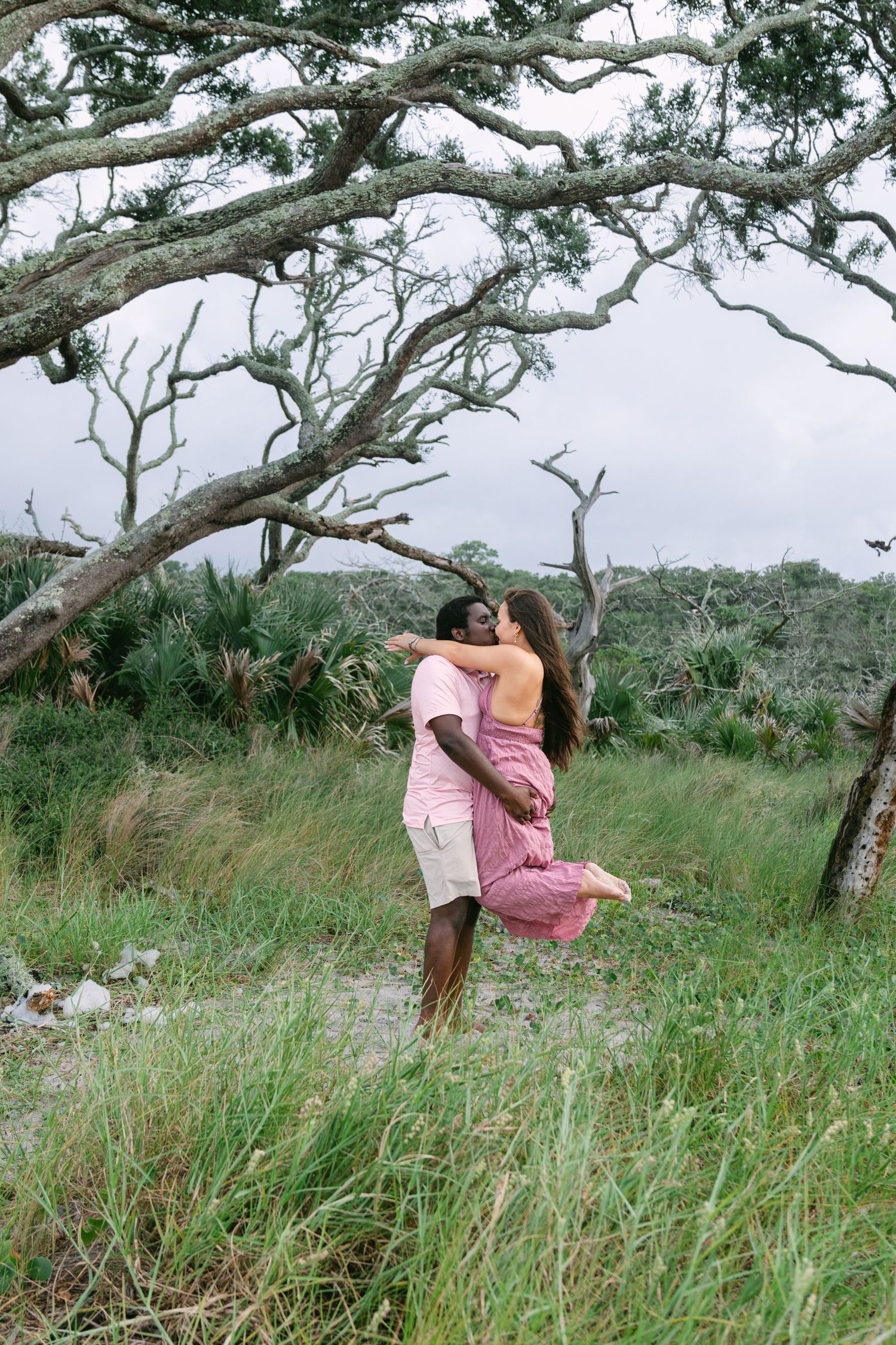 Golden Isles couples photographer for surprise proposals, engagement sessions and anniversary photography on St. Simons Island and Jekyll Is