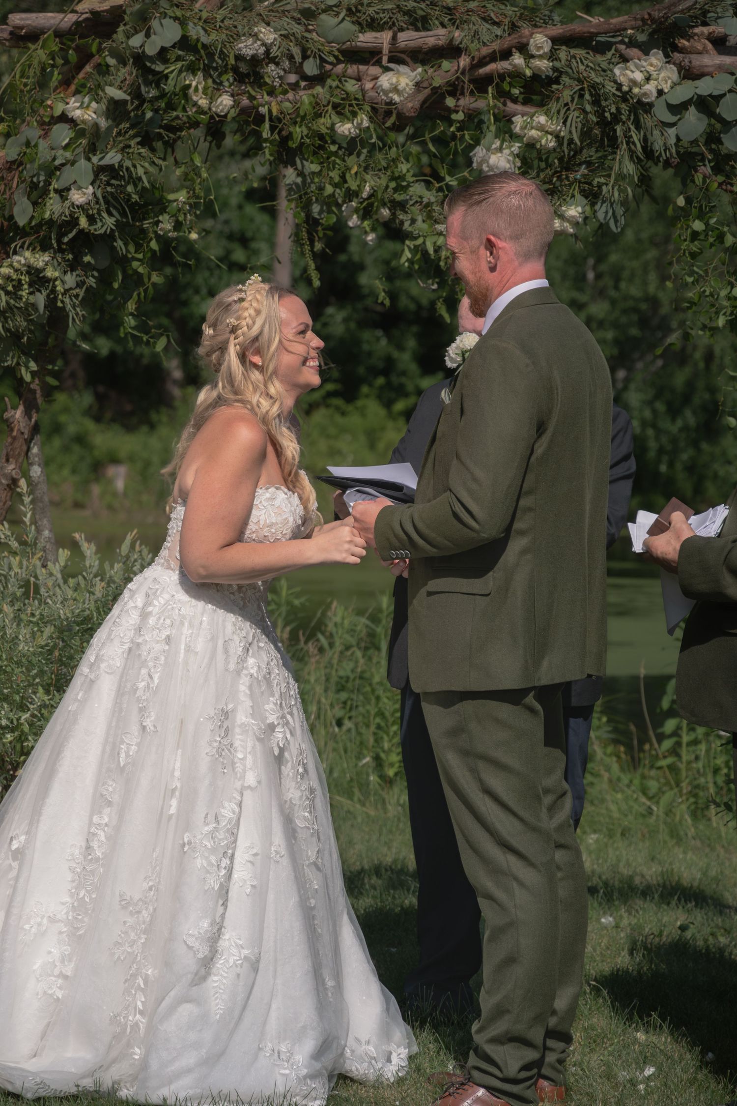 upstate new york wedding bridesmaids photography. capital region wedding. true to color photography. Documentary and candid photography