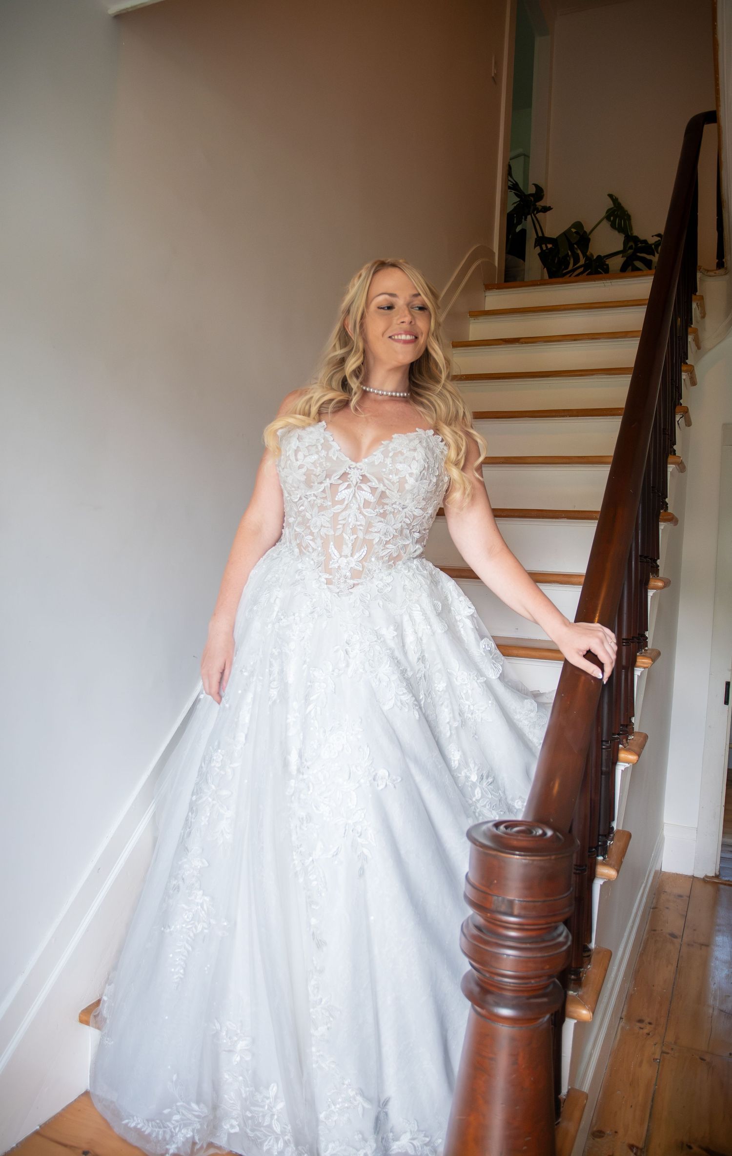 New England wedding bridesmaids photography. capital region wedding. true to color photography. Documentary and candid photography