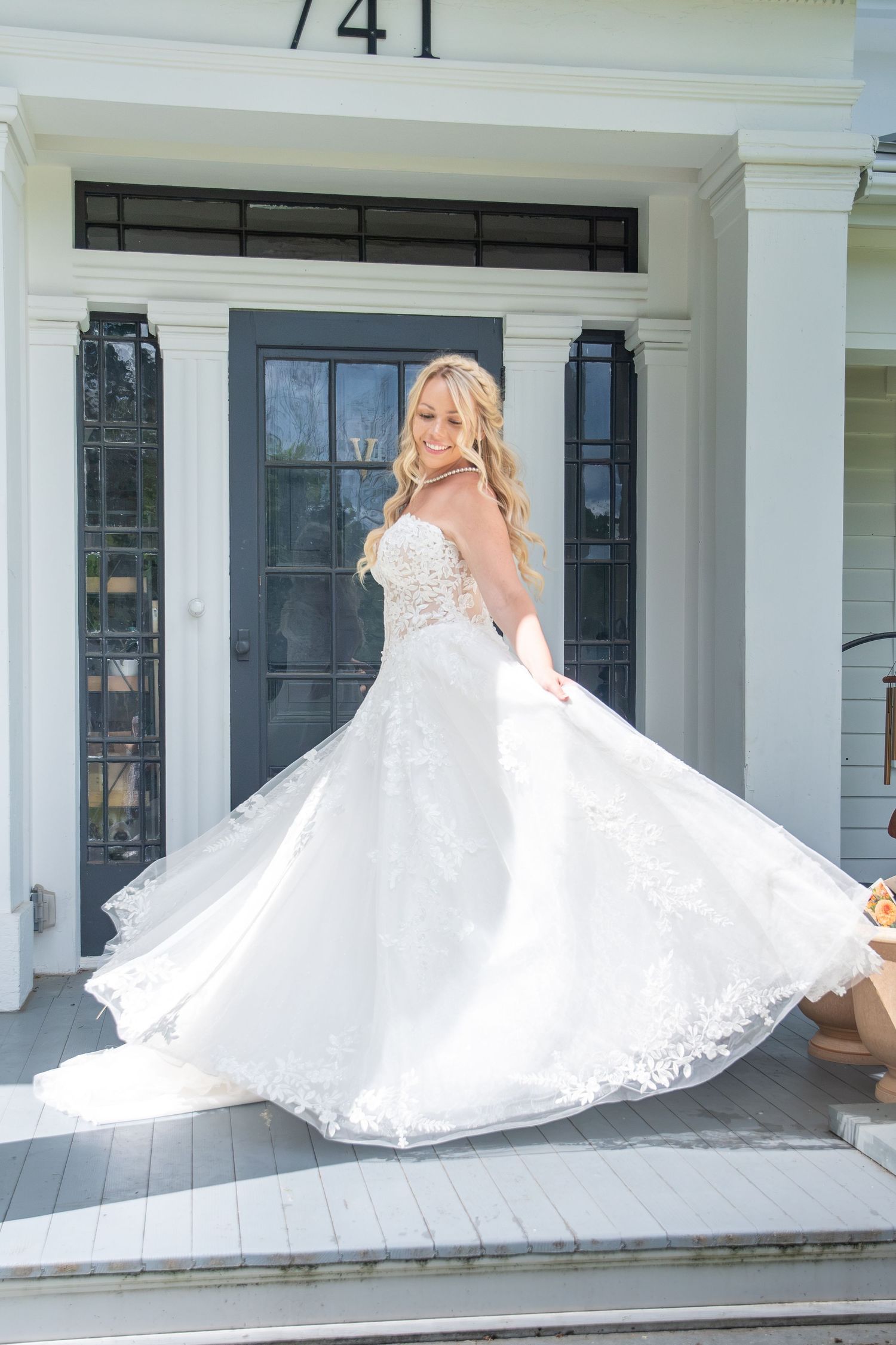 upstate new york wedding bridesmaids photography. capital region wedding. true to color photography. Documentary and candid photography