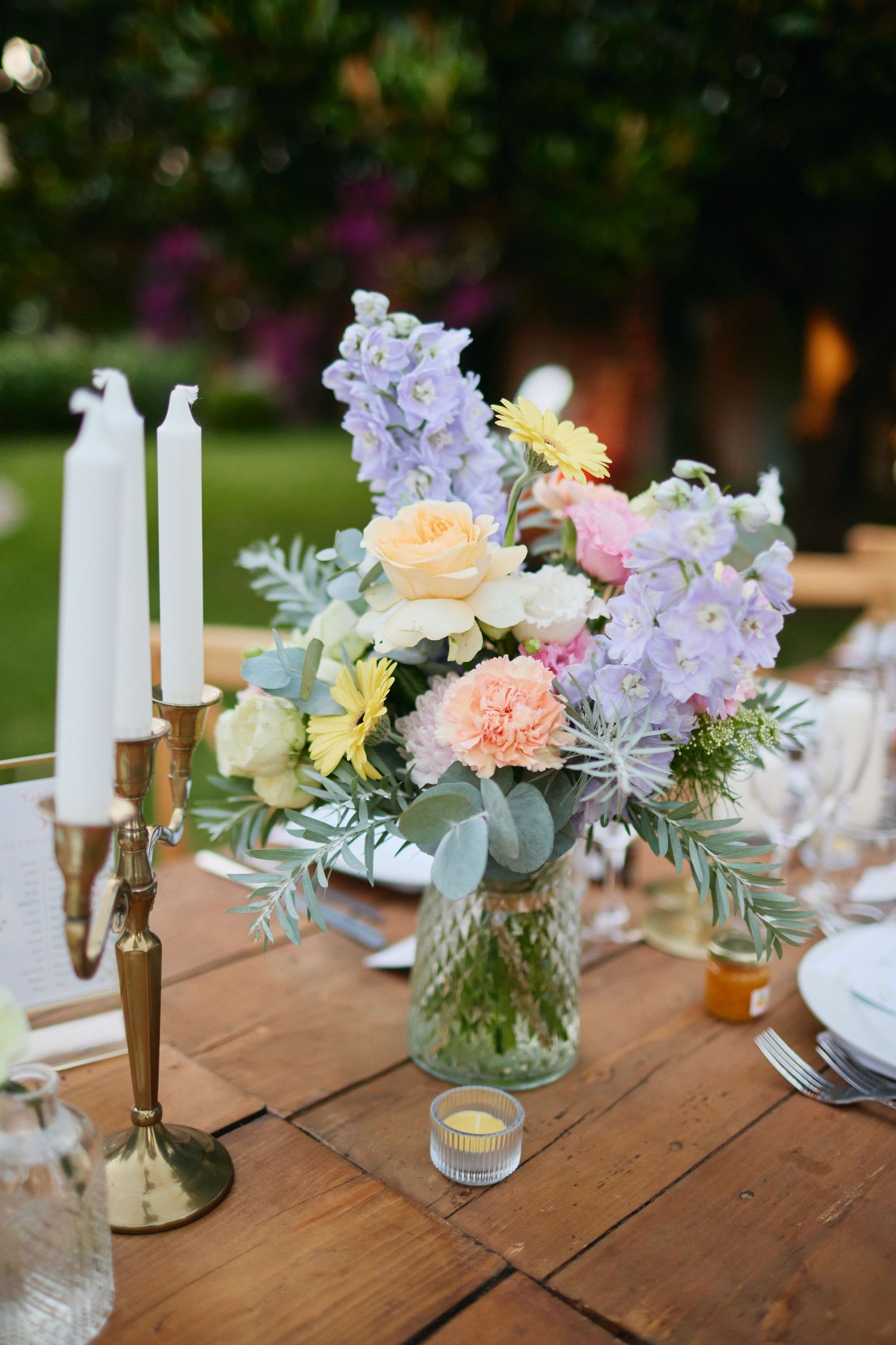 Magnifique décoration florale au domaine de Vignale