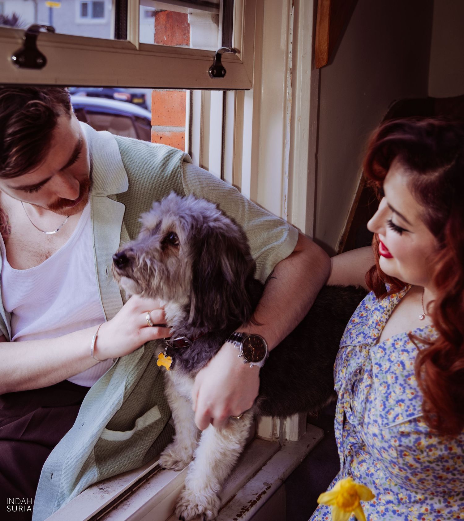 Couples photo with dog