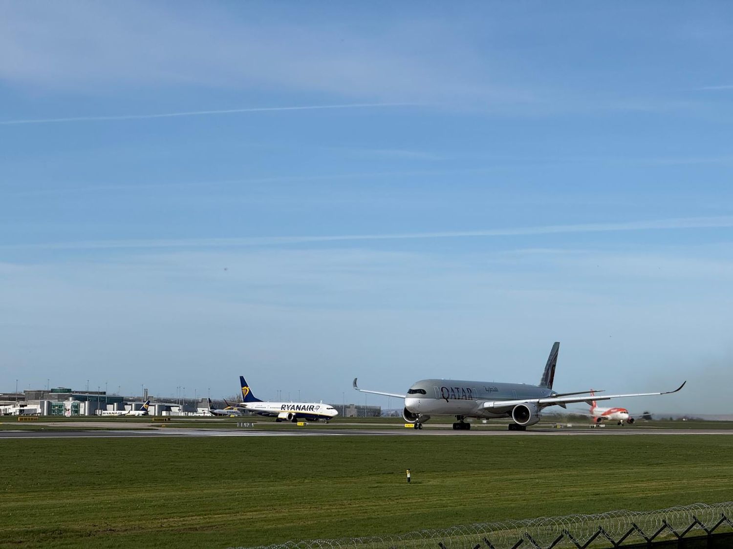 Qatar Airways at Manchester Airport.