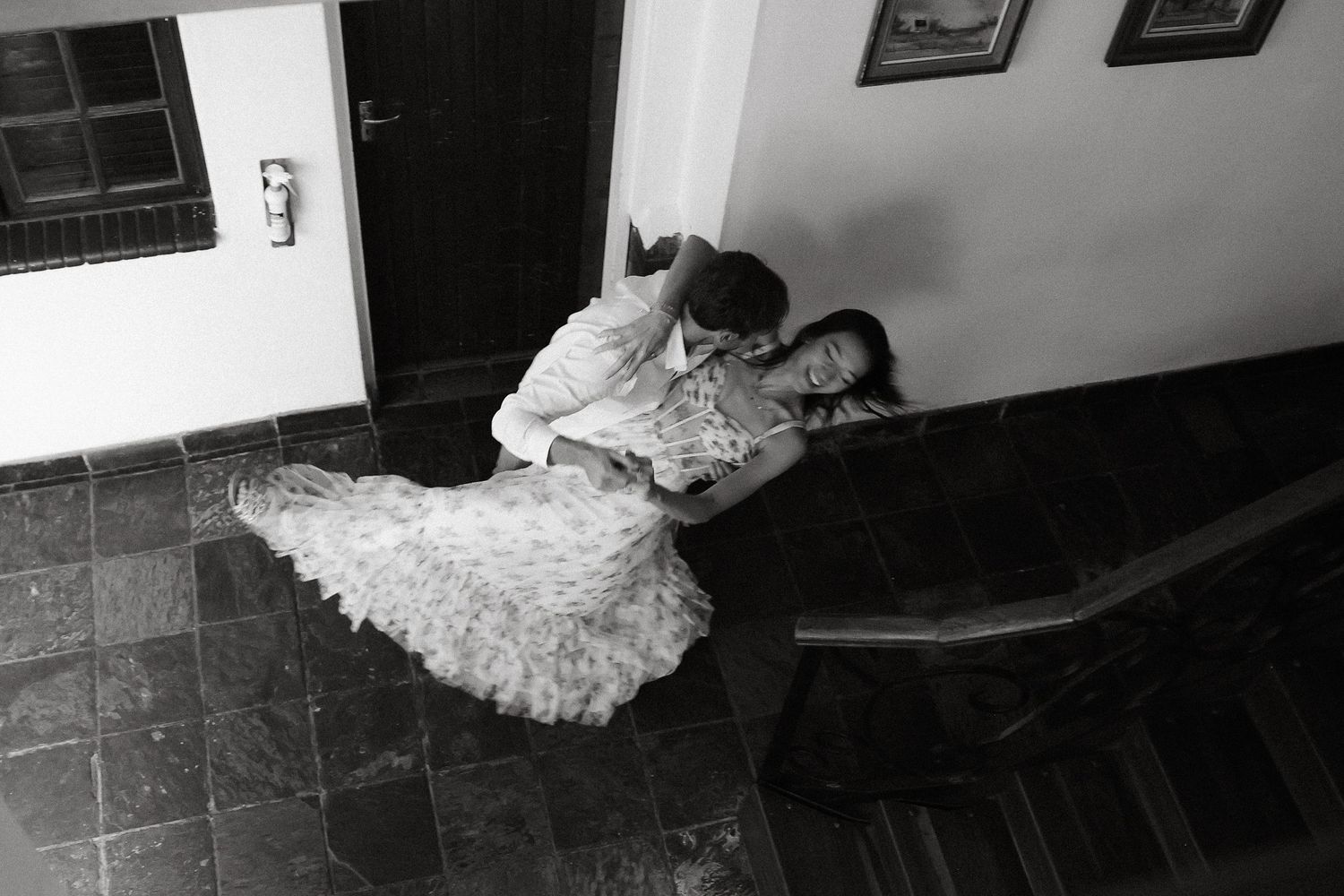 Wedding photographer in Pretoria capturing romantic ceremony moments
